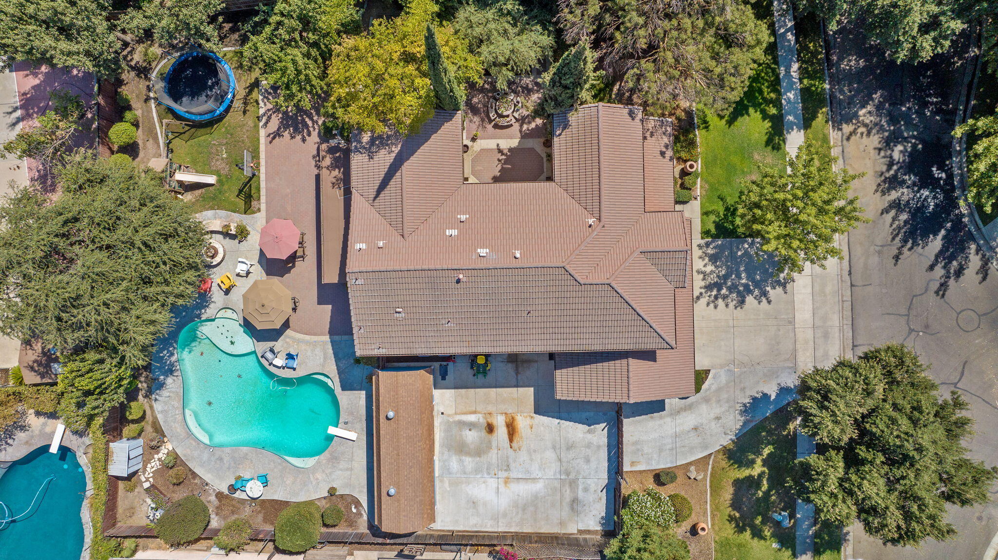 3834 N University St, Visalia, CA 93291