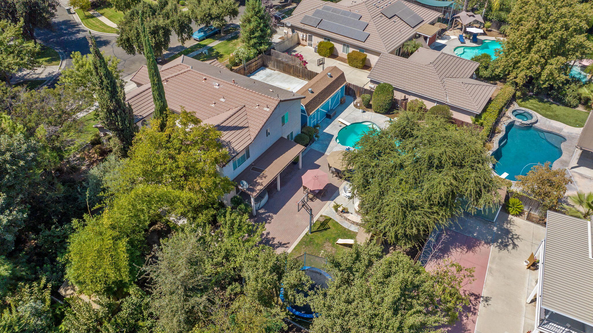 3834 N University St, Visalia, CA 93291