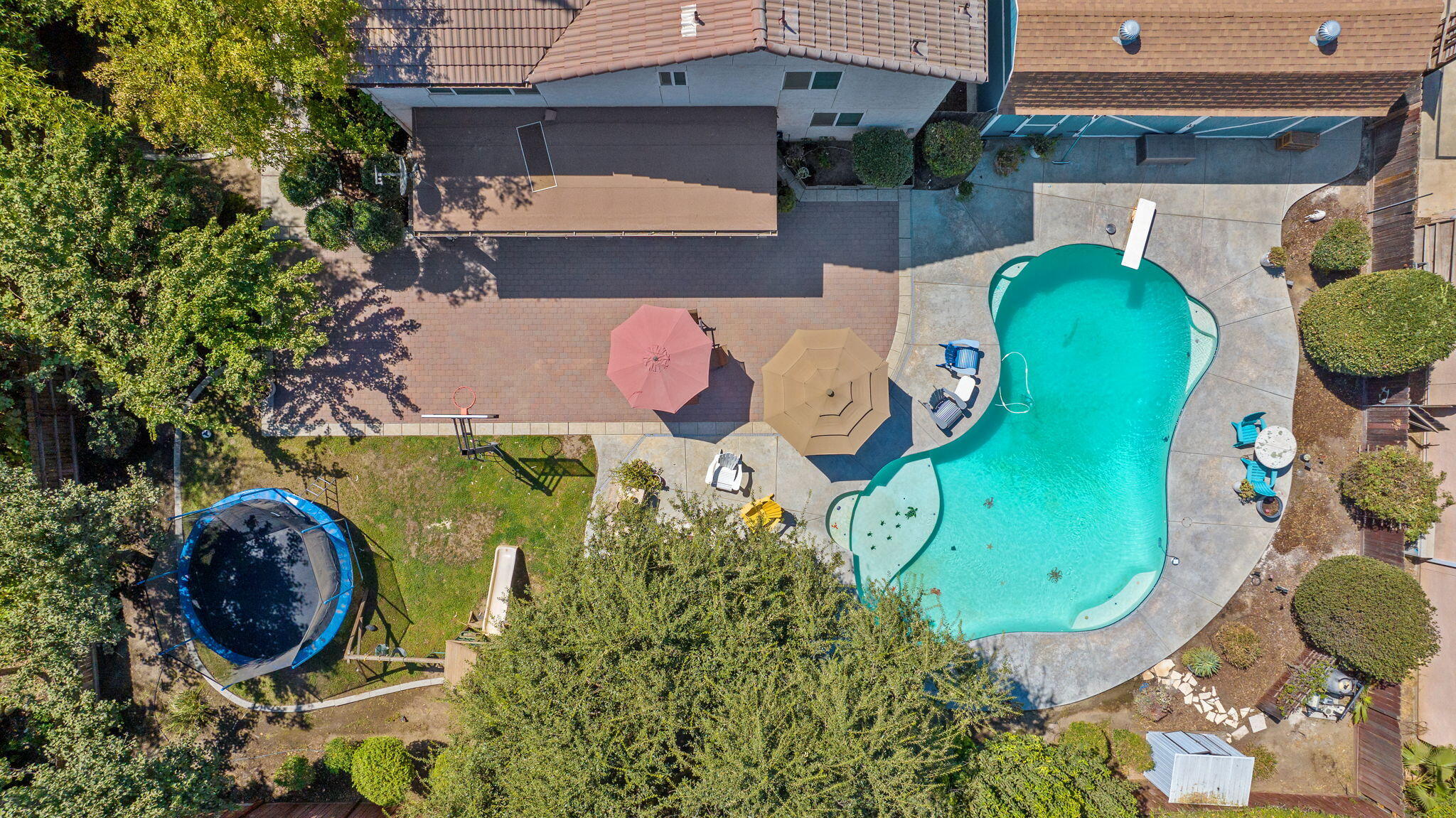 3834 N University St, Visalia, CA 93291