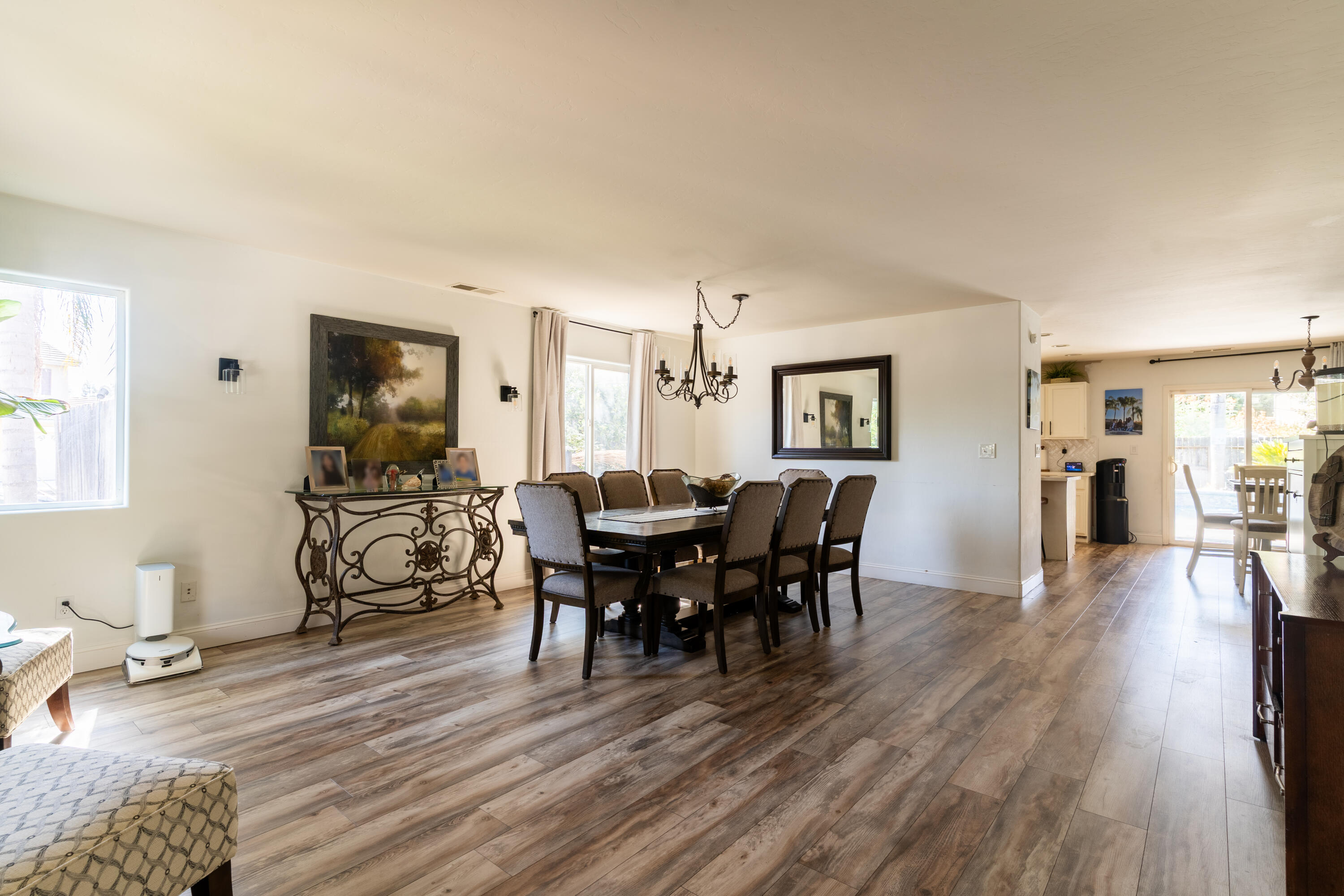 3331 Maple St, Visalia, CA 93292