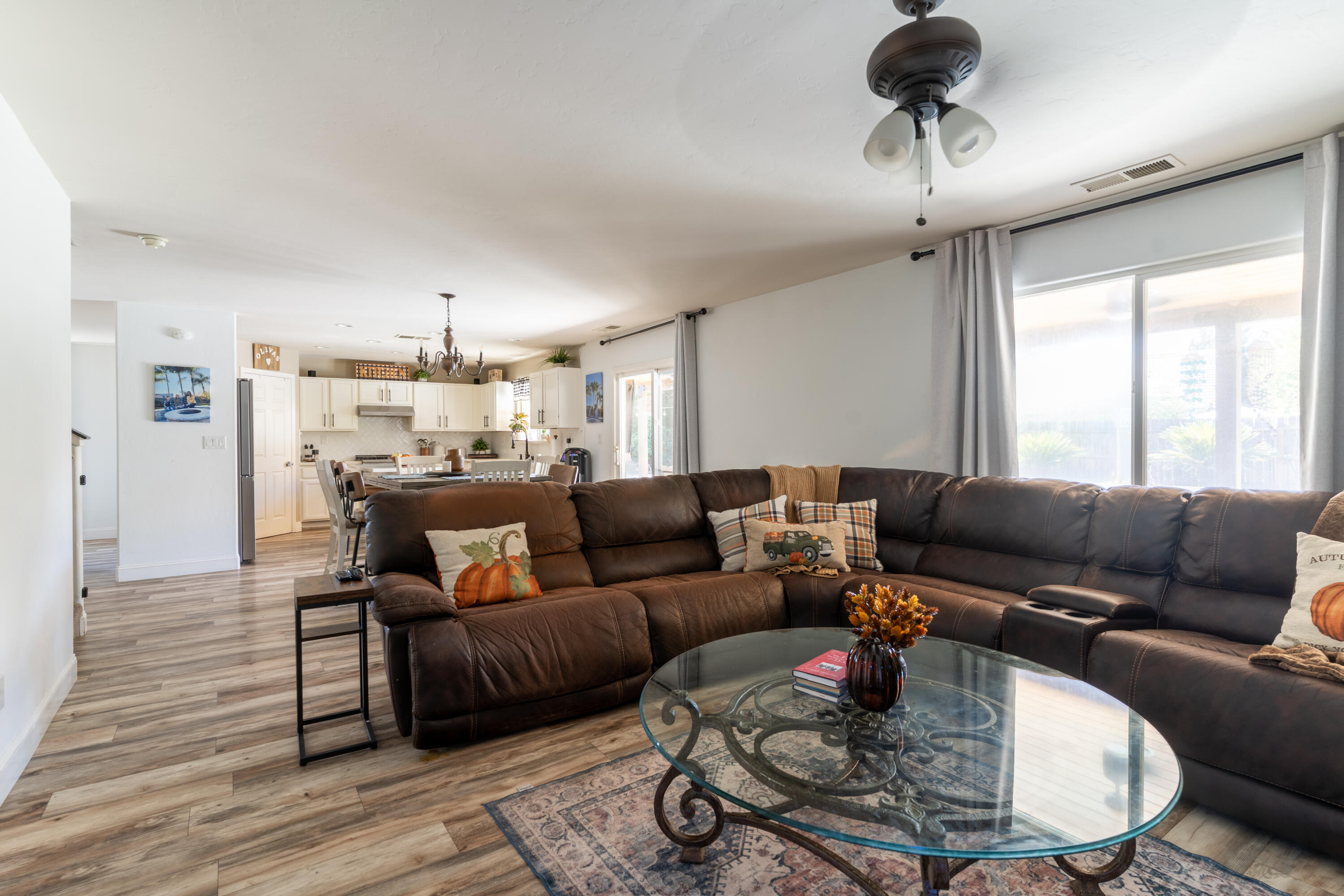 3331 Maple St, Visalia, CA 93292