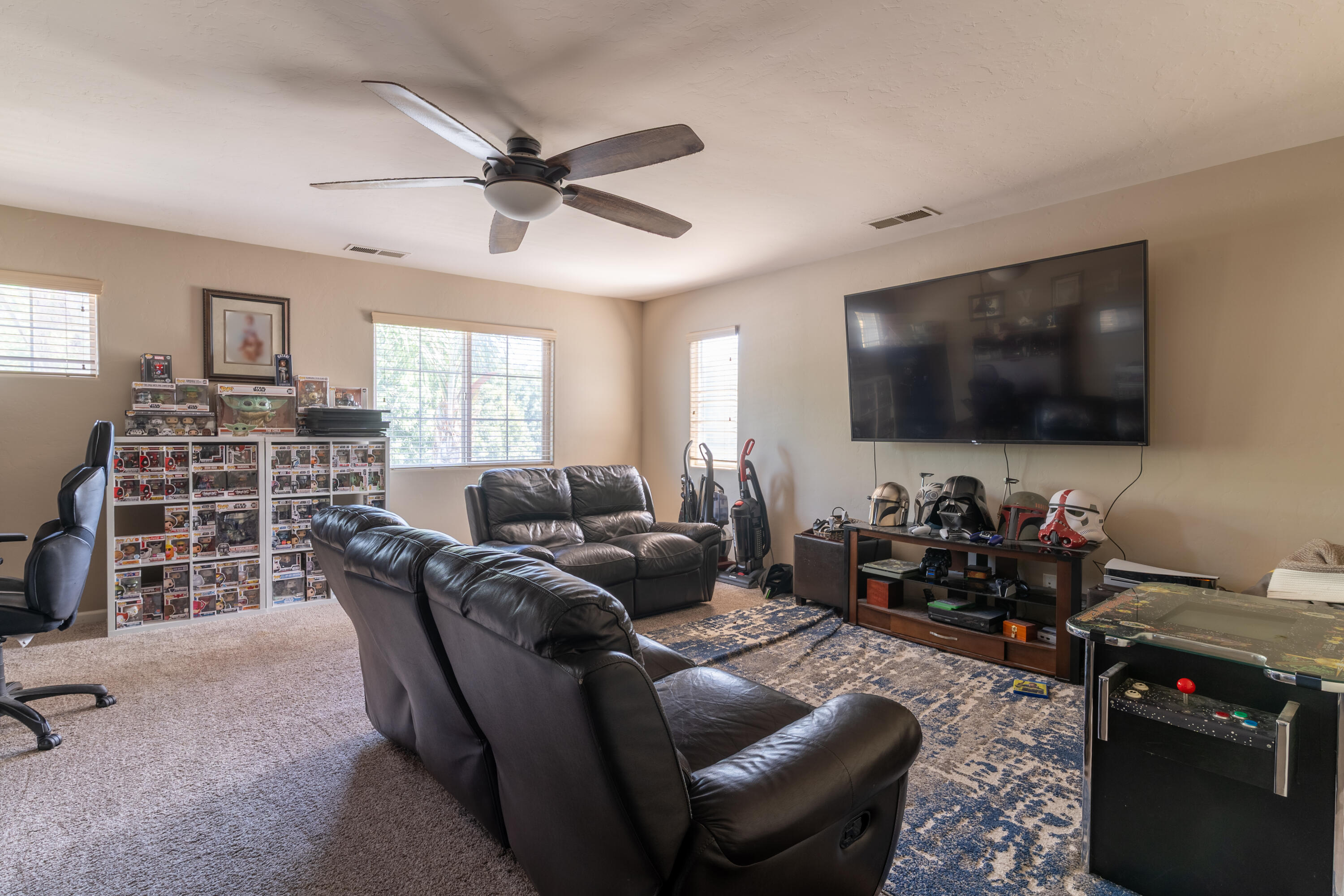 3331 Maple St, Visalia, CA 93292