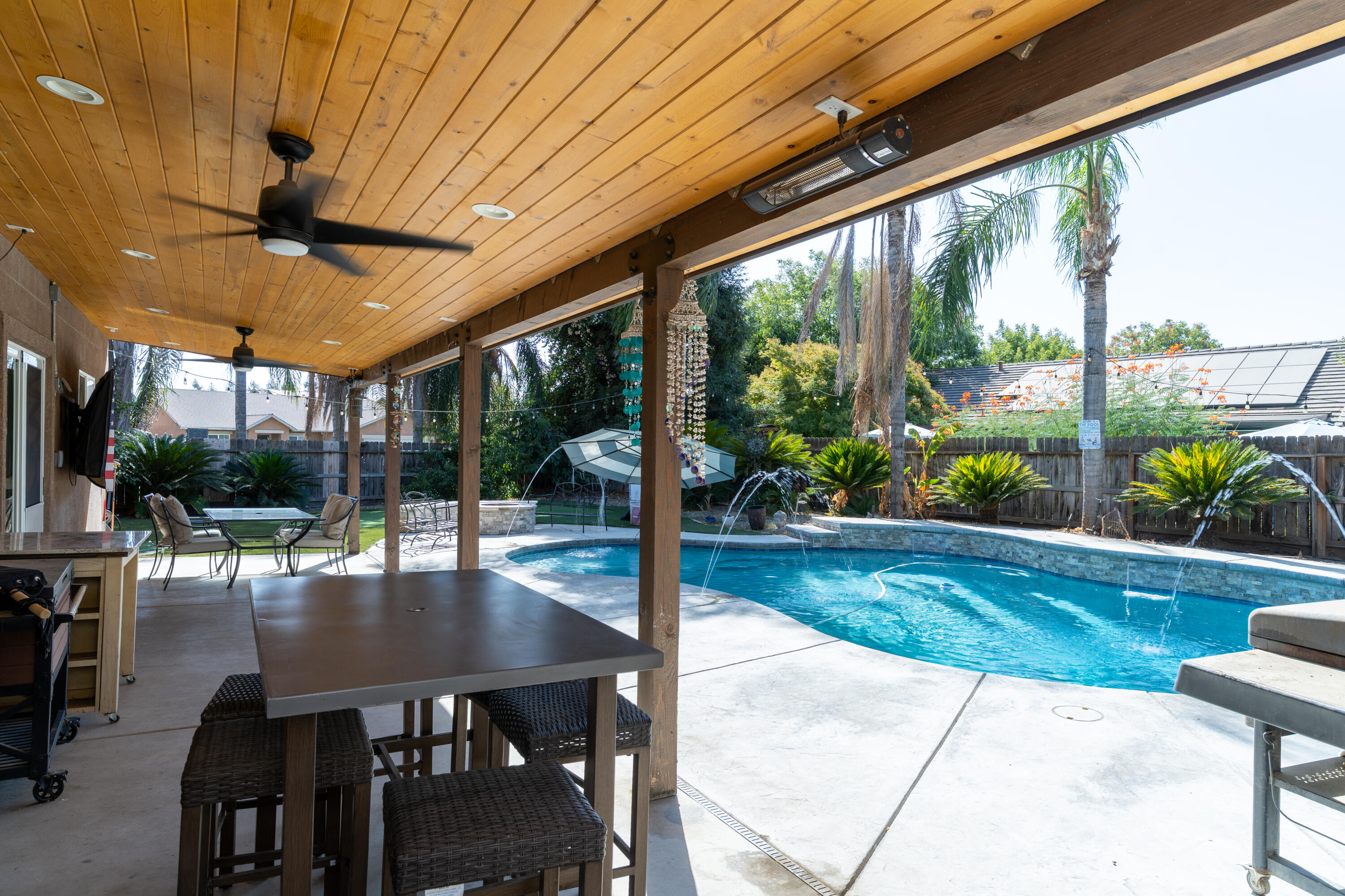 3331 Maple St, Visalia, CA 93292
