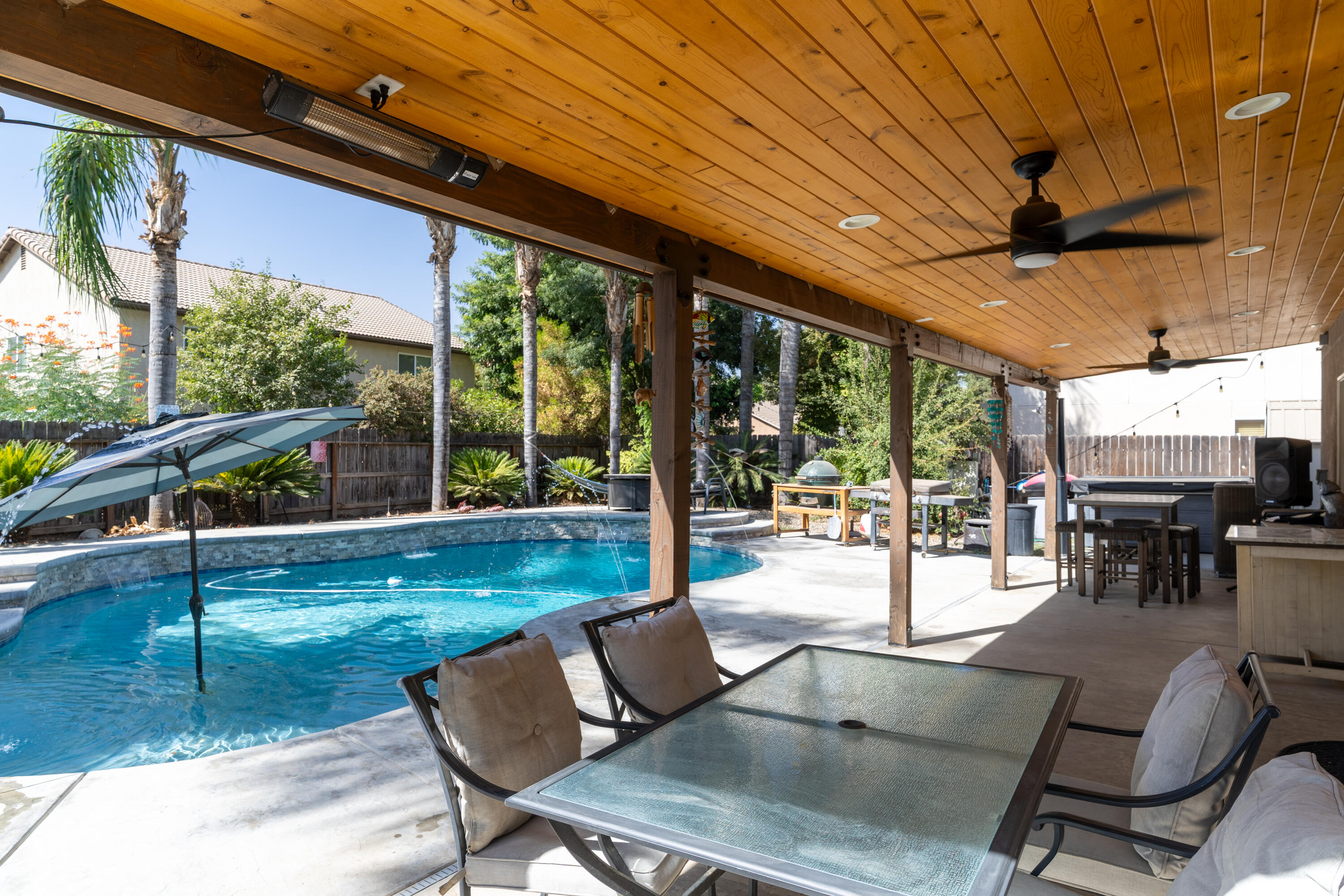3331 Maple St, Visalia, CA 93292