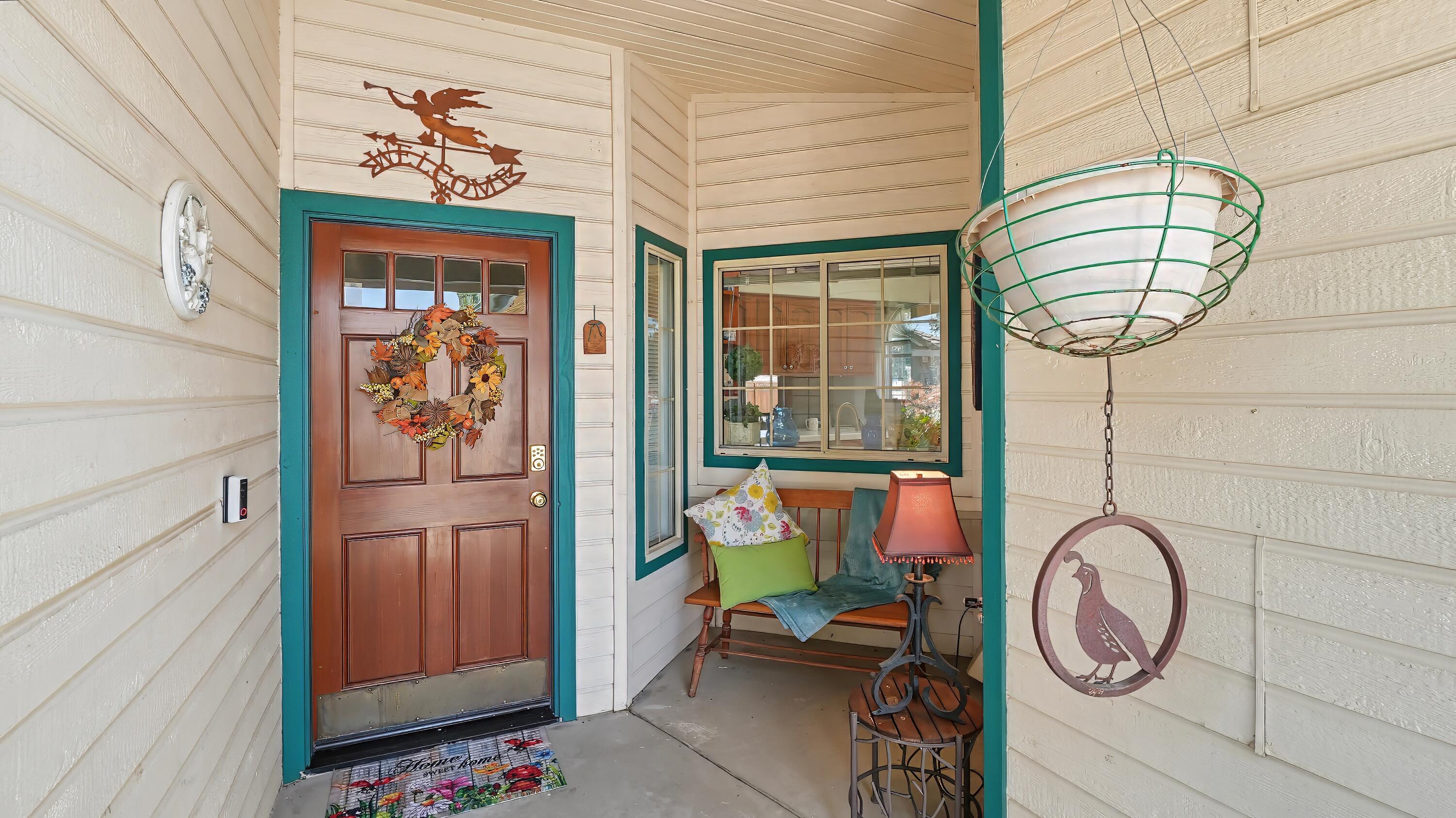 3611 E Center Ct, Visalia, CA 93292