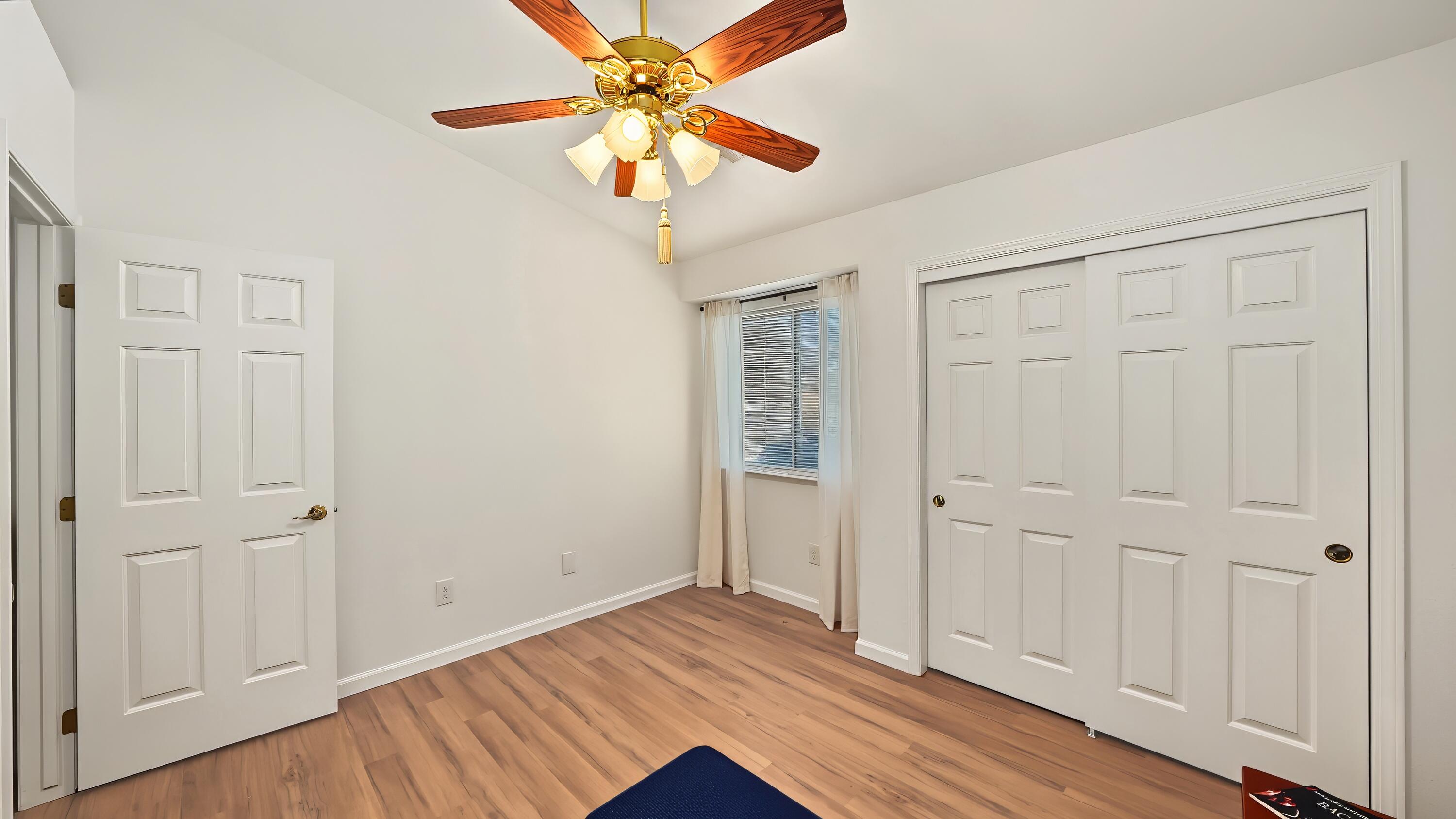 3611 E Center Ct, Visalia, CA 93292