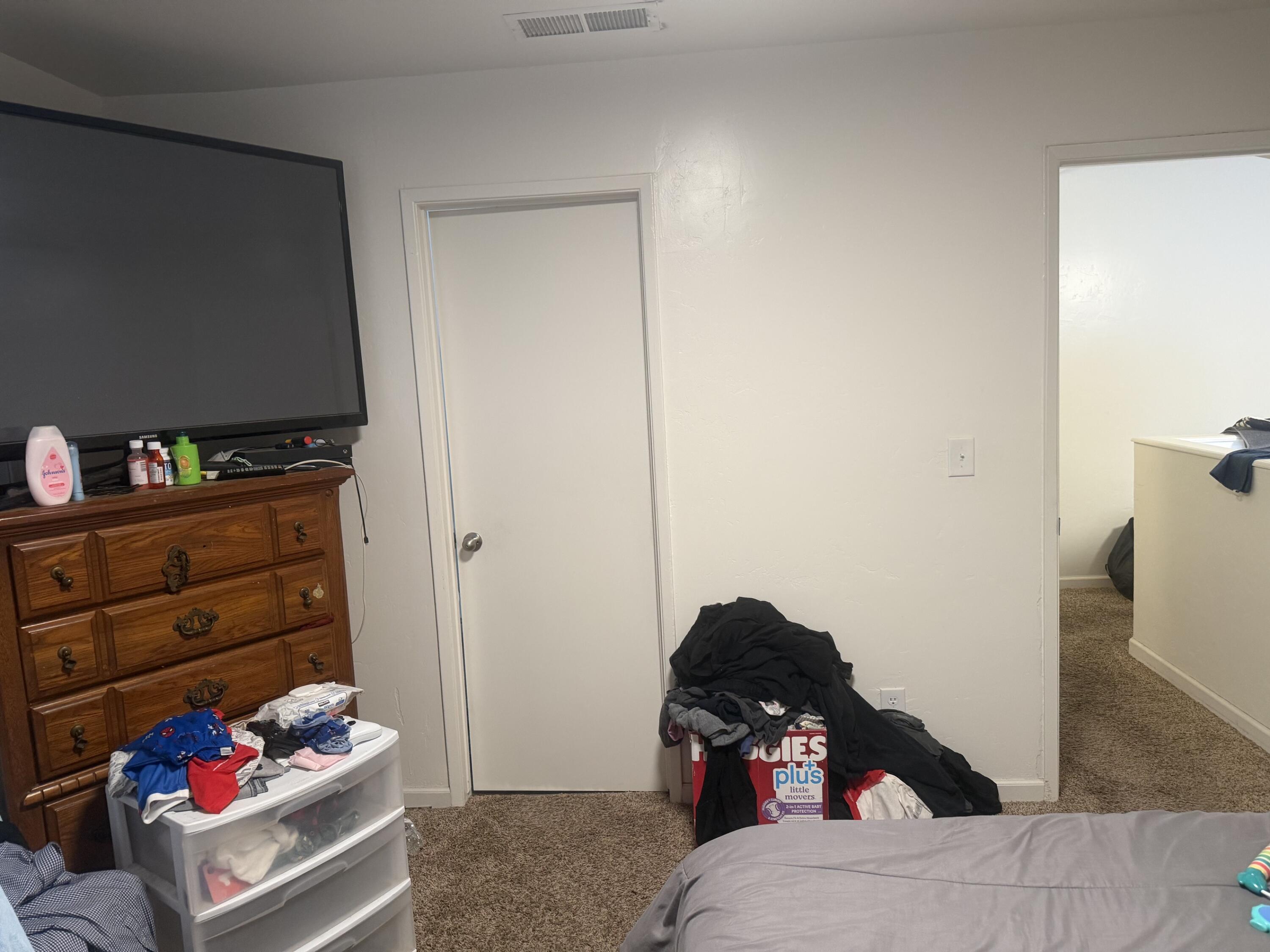 229 E Harold Ct, Visalia, CA 93291