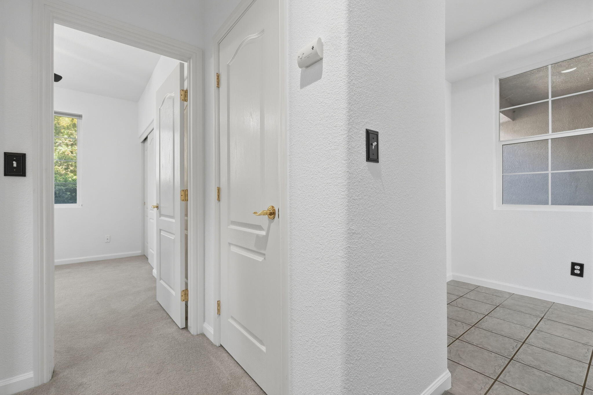 4217 W Elowin Ct, Visalia, CA 93291