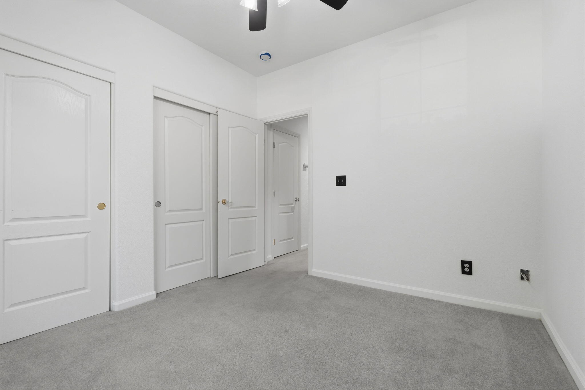 4217 W Elowin Ct, Visalia, CA 93291
