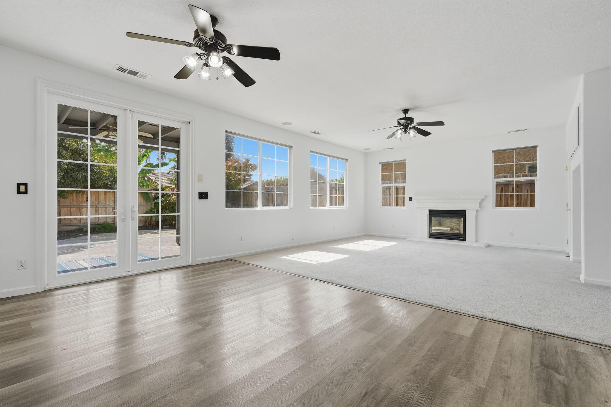 4217 W Elowin Ct, Visalia, CA 93291
