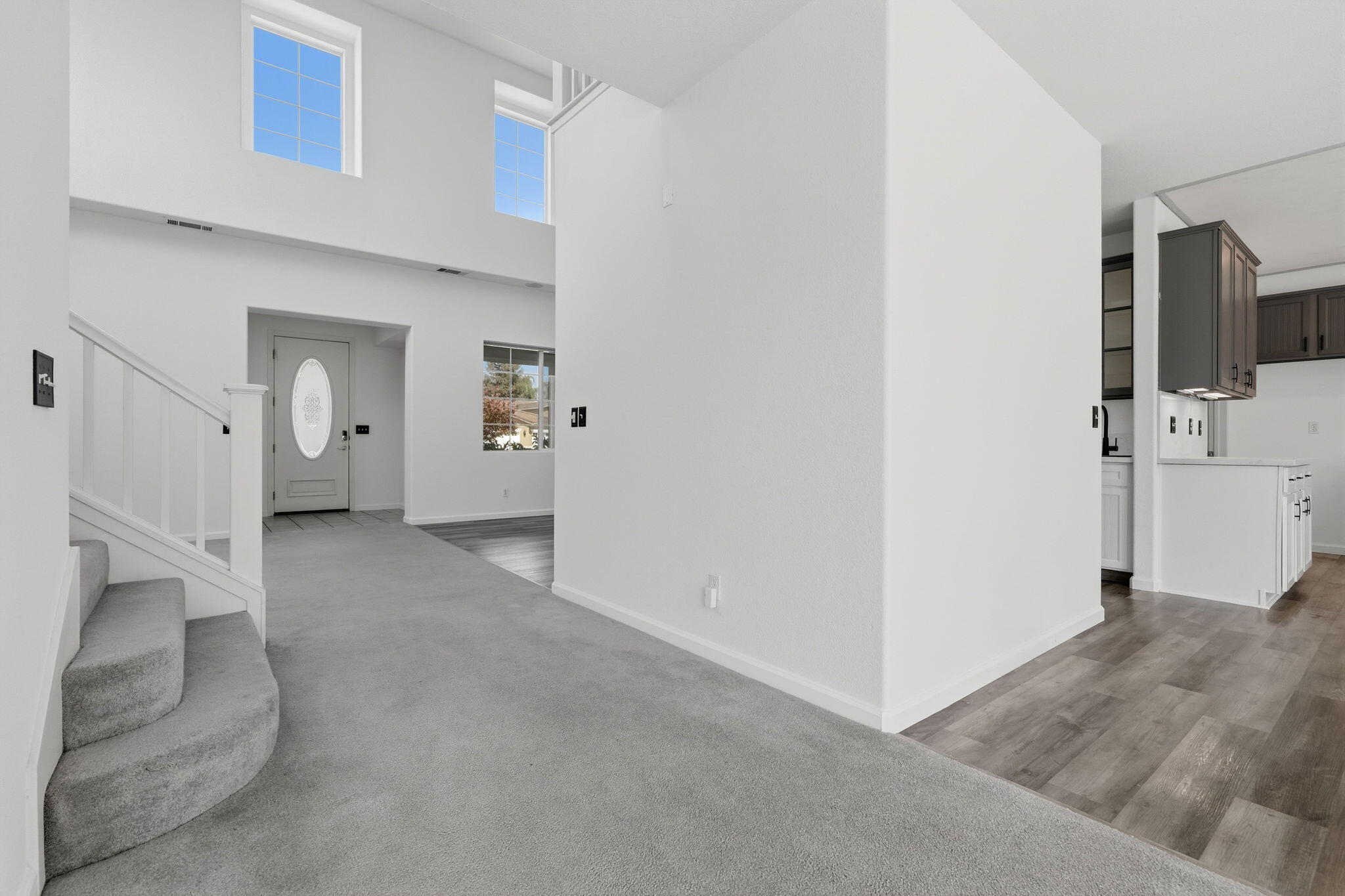 4217 W Elowin Ct, Visalia, CA 93291