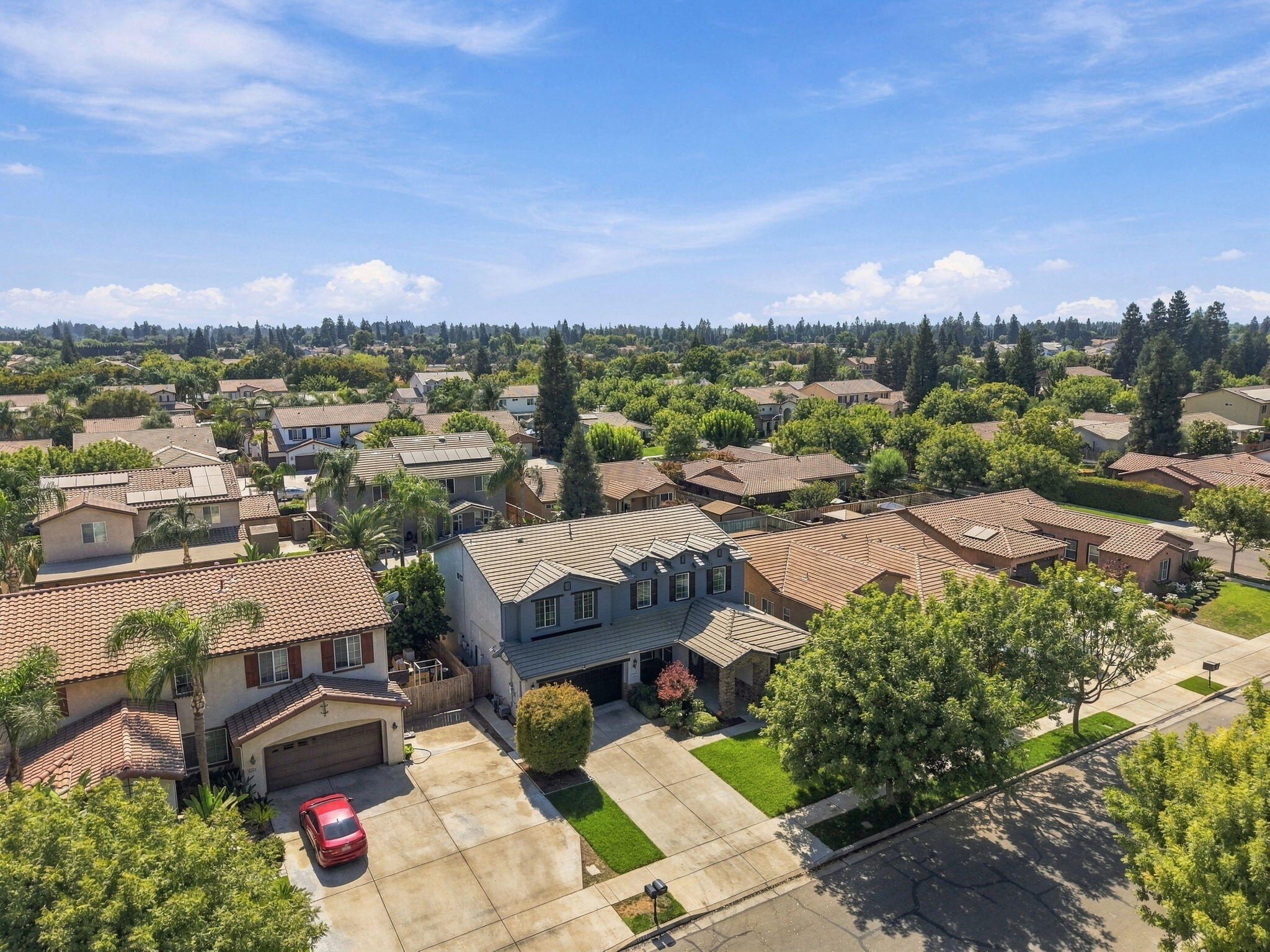 4217 W Elowin Ct, Visalia, CA 93291