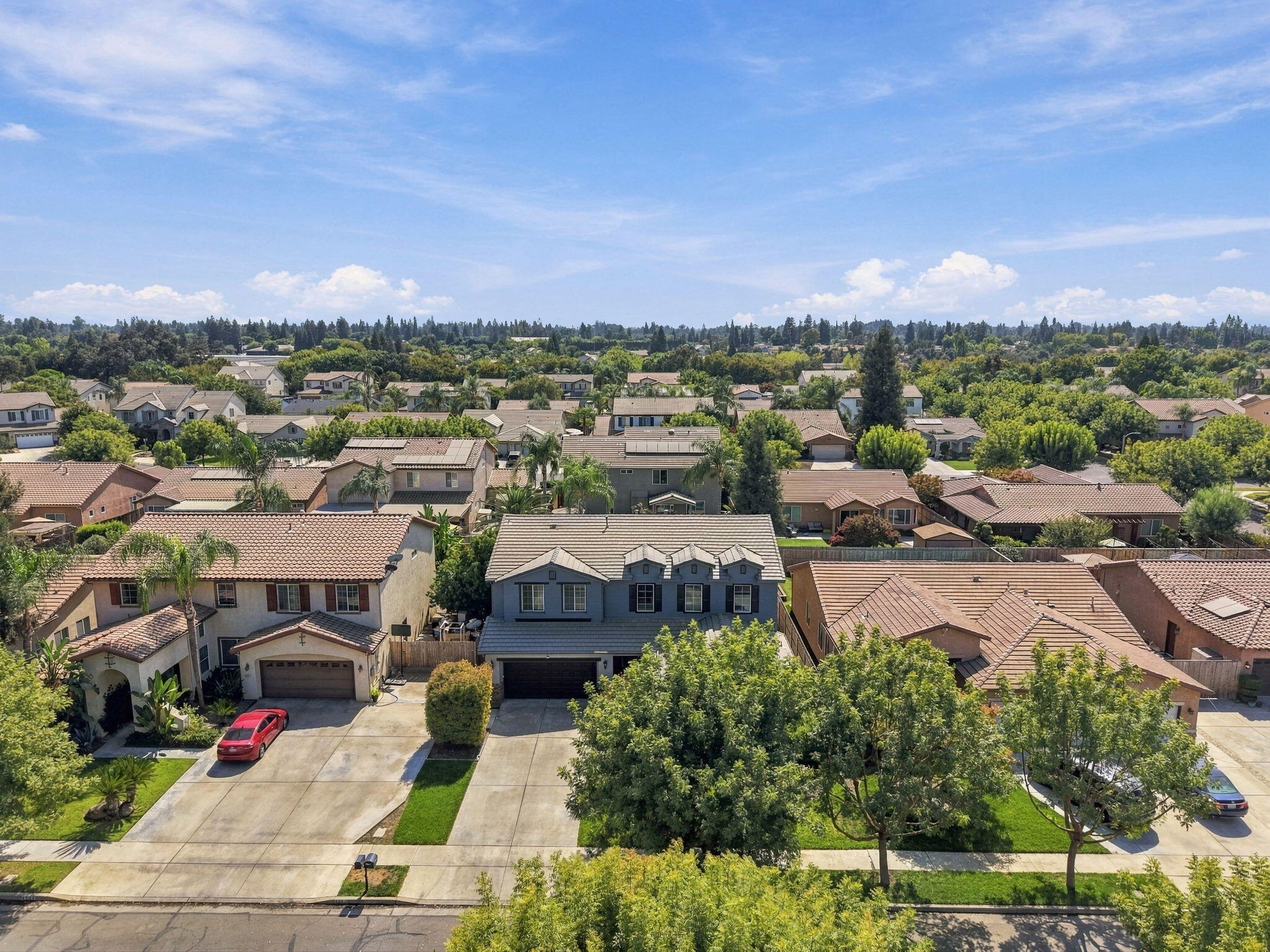 4217 W Elowin Ct, Visalia, CA 93291