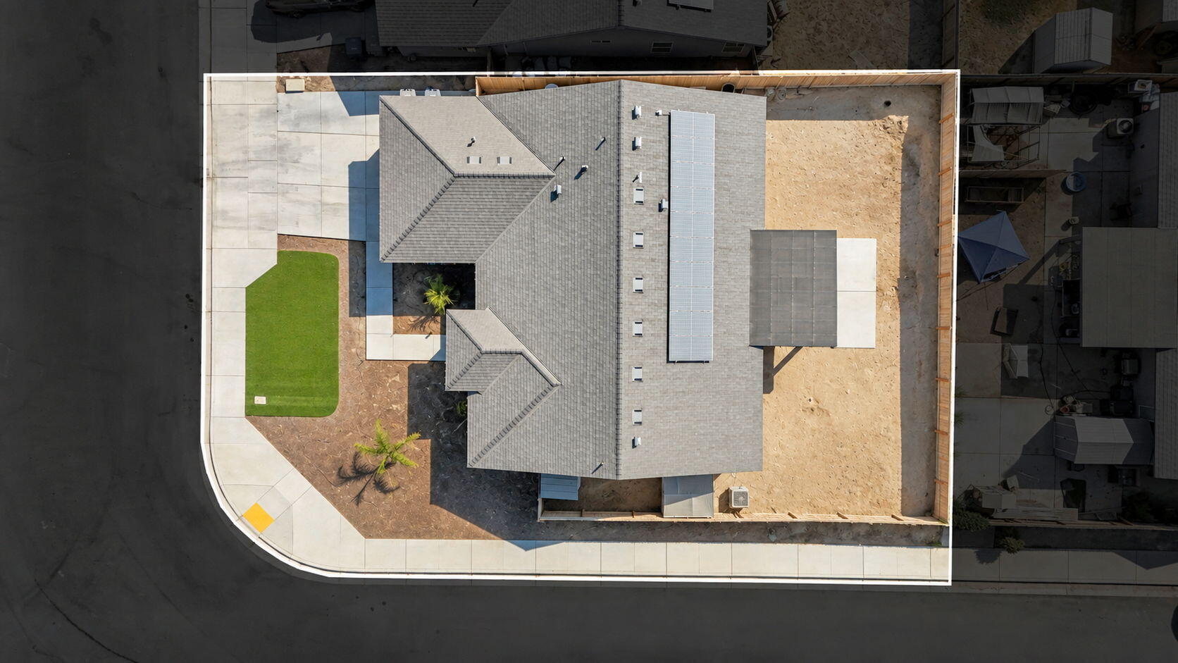 7271 Woodbine Ave, Visalia, CA 93291