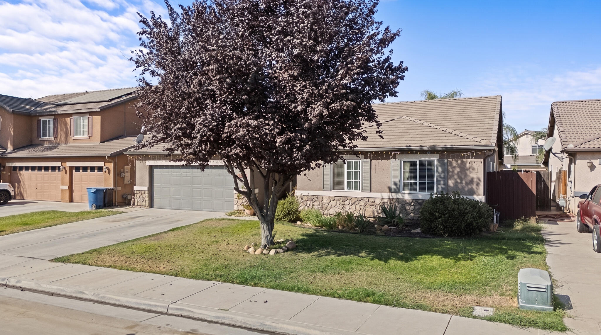 2215 Fiori St, Delano, CA 93215
