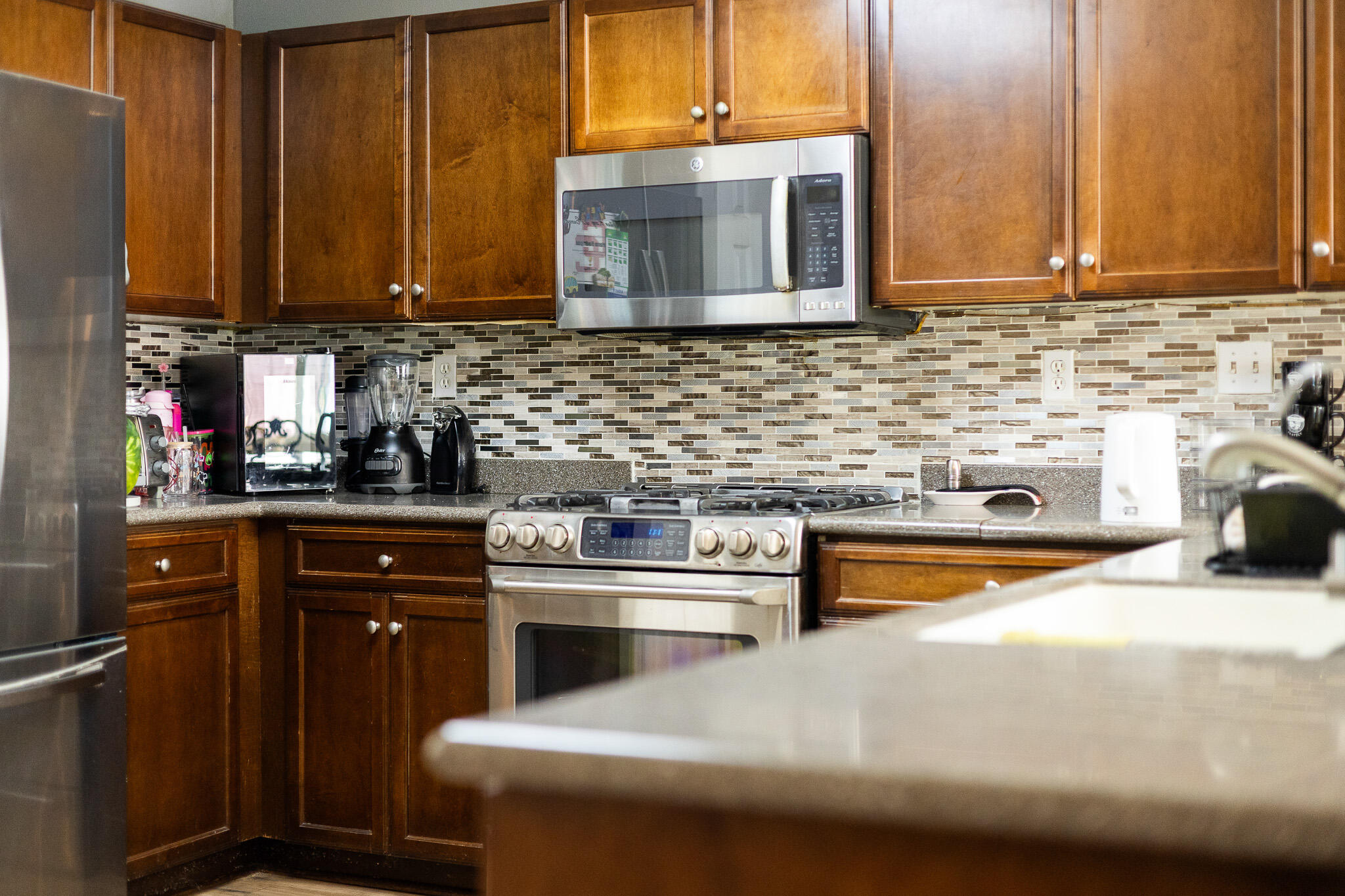 2215 Fiori St, Delano, CA 93215
