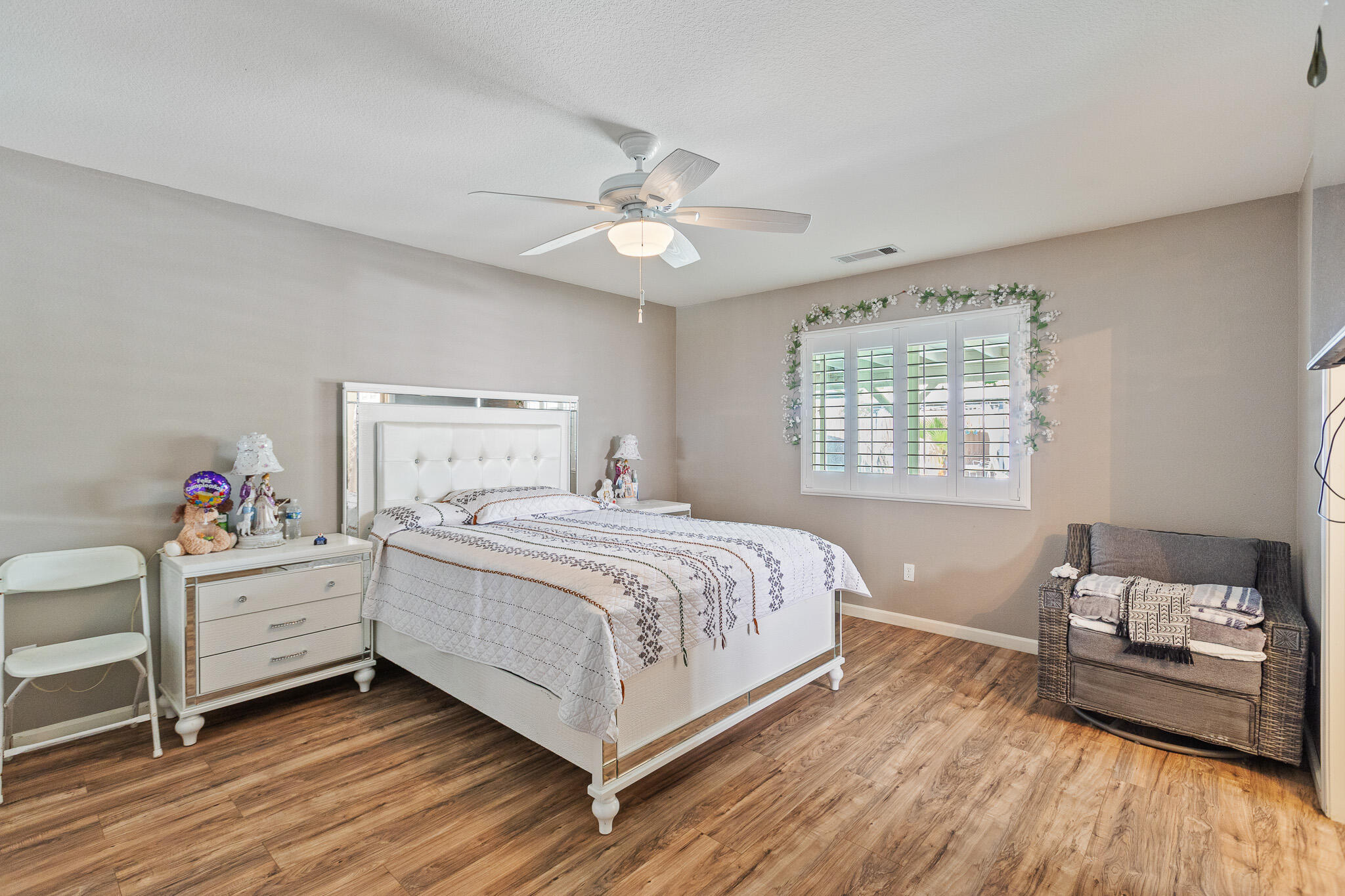 2215 Fiori St, Delano, CA 93215