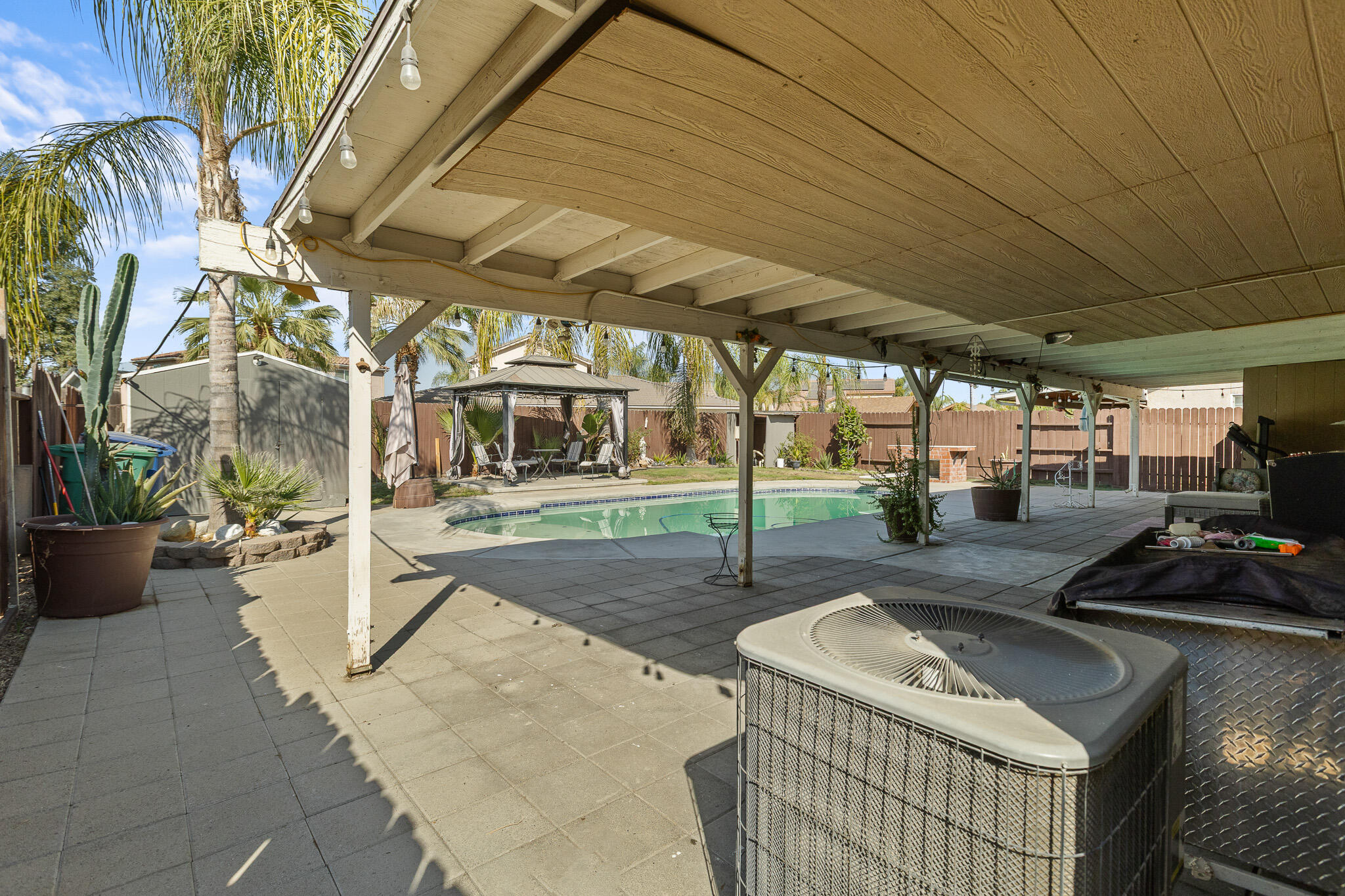 2215 Fiori St, Delano, CA 93215