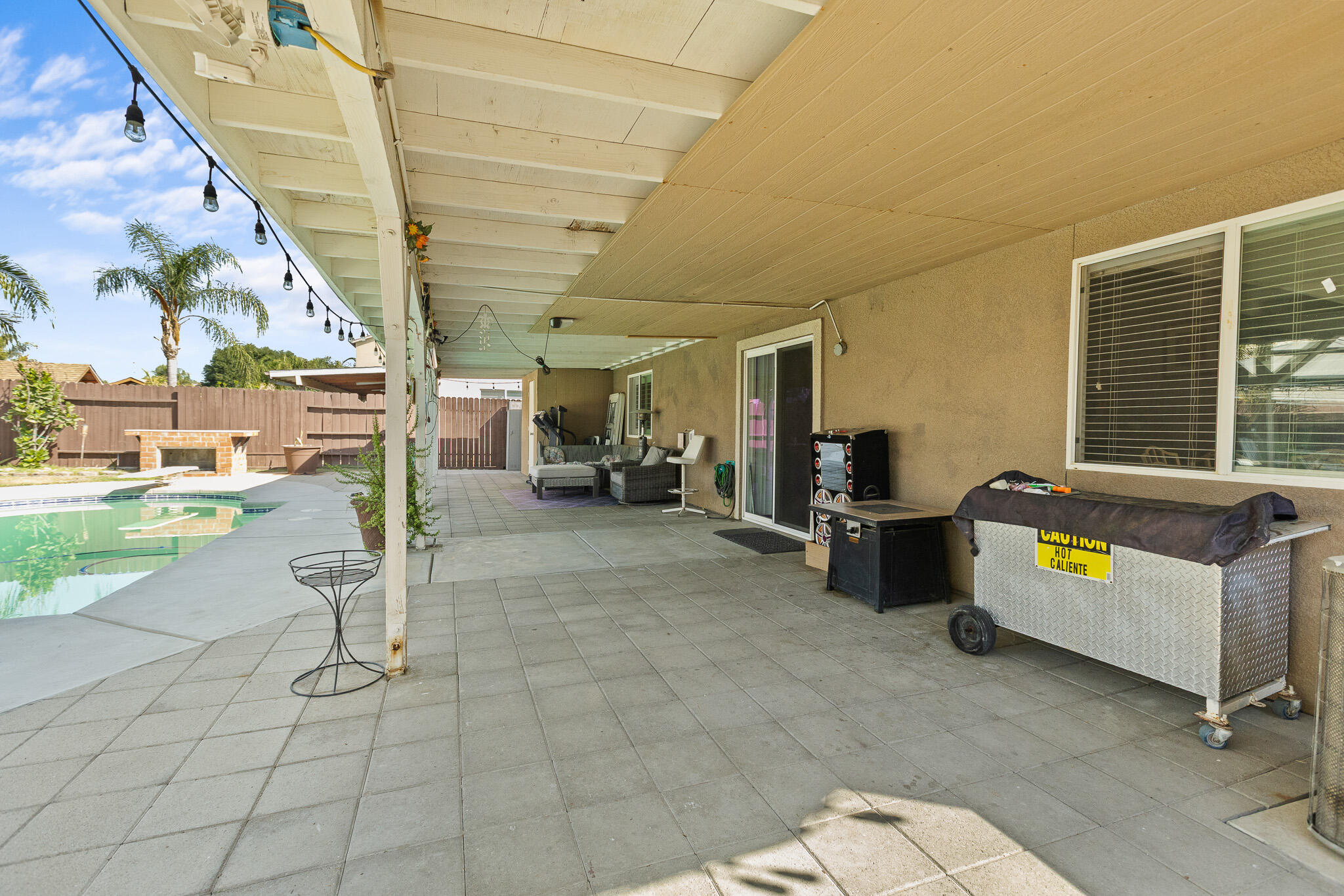 2215 Fiori St, Delano, CA 93215
