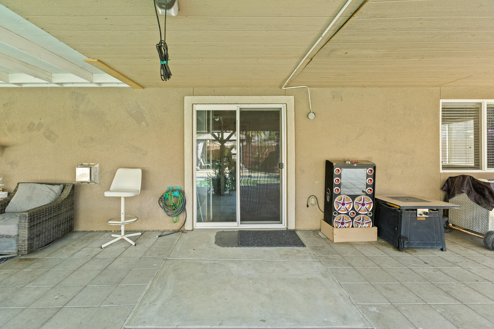 2215 Fiori St, Delano, CA 93215