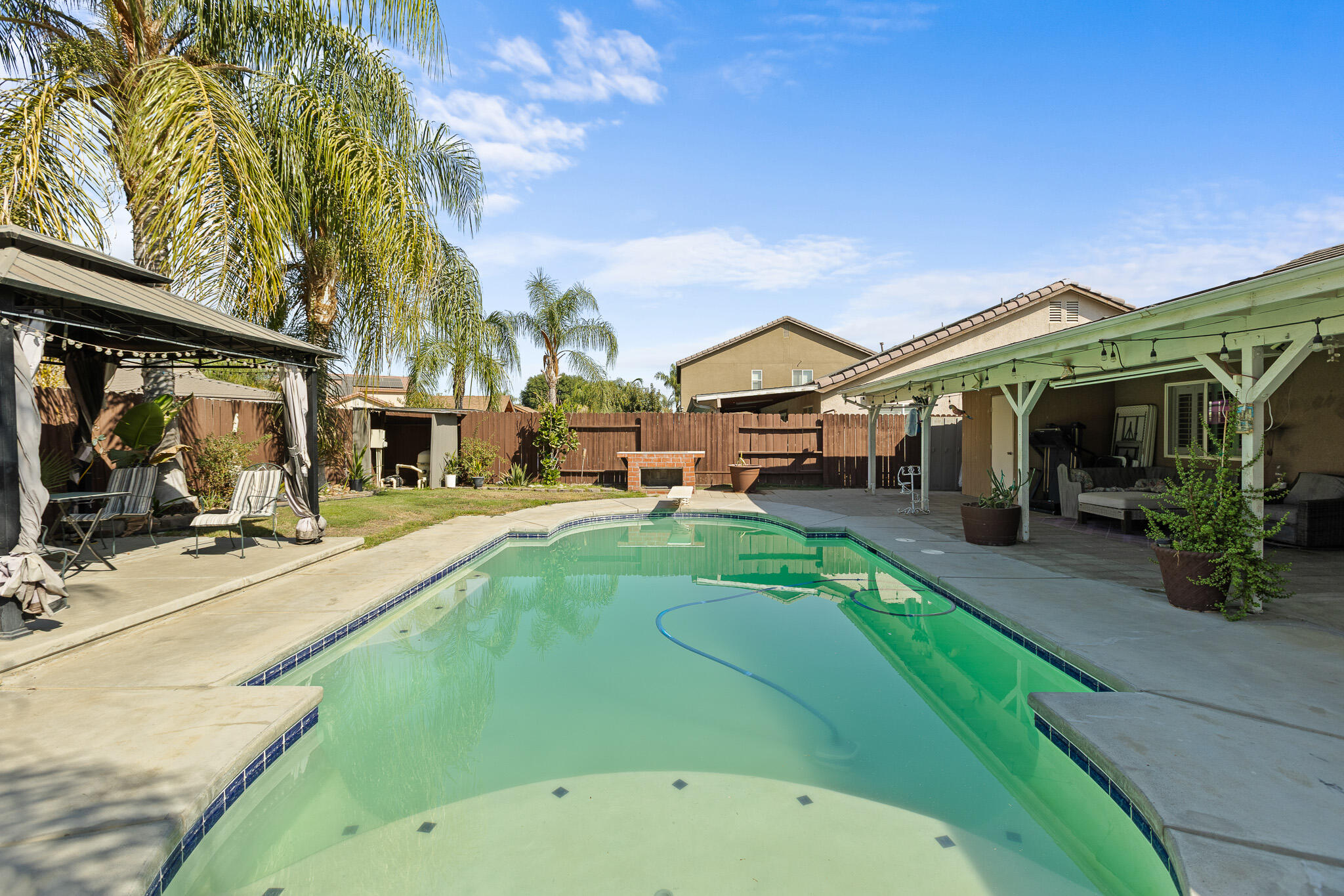 2215 Fiori St, Delano, CA 93215