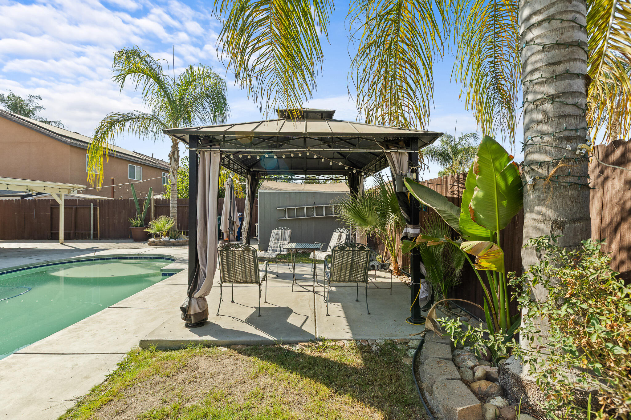 2215 Fiori St, Delano, CA 93215