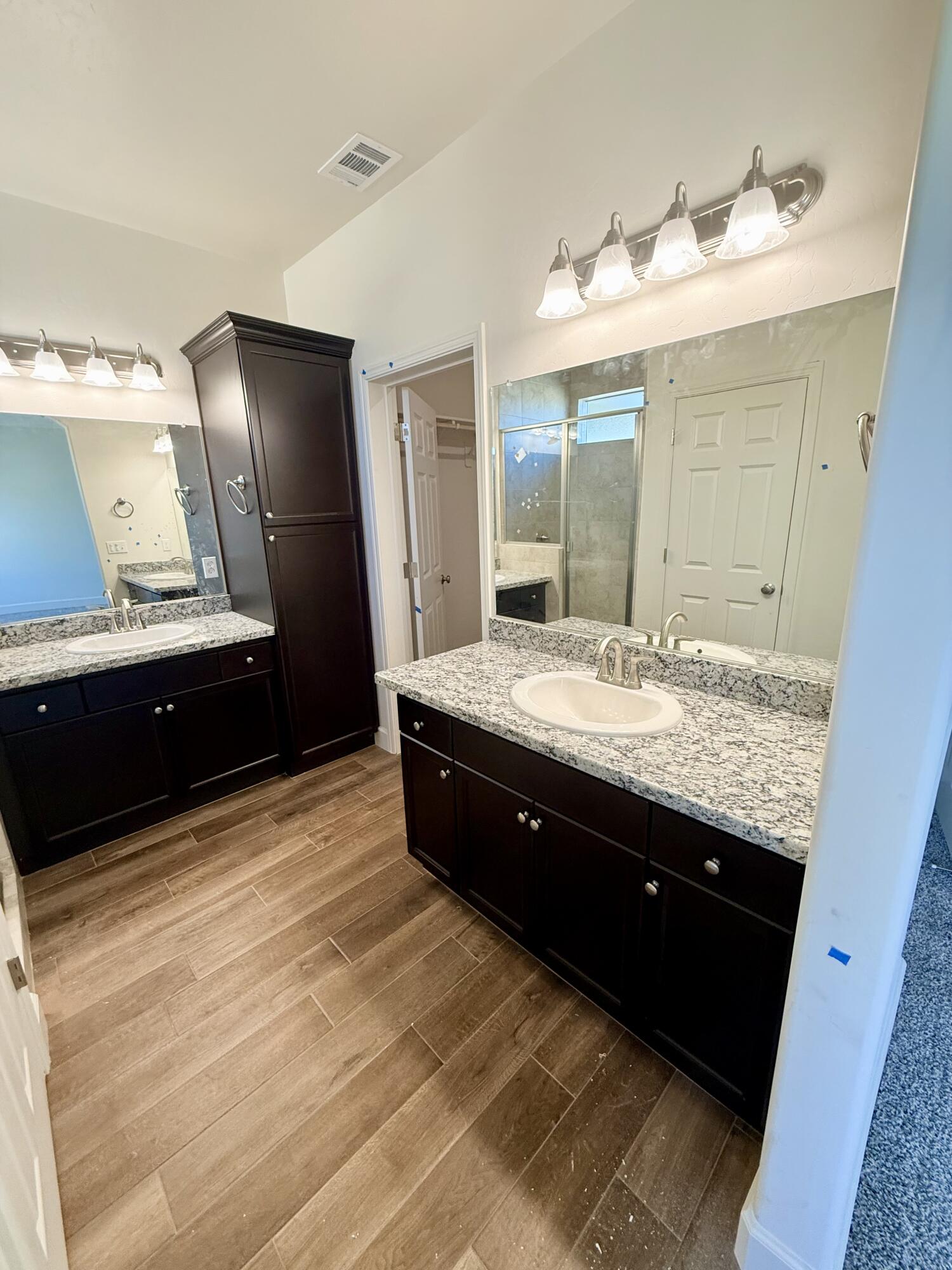 313 Windsor St, Exeter, CA 93221