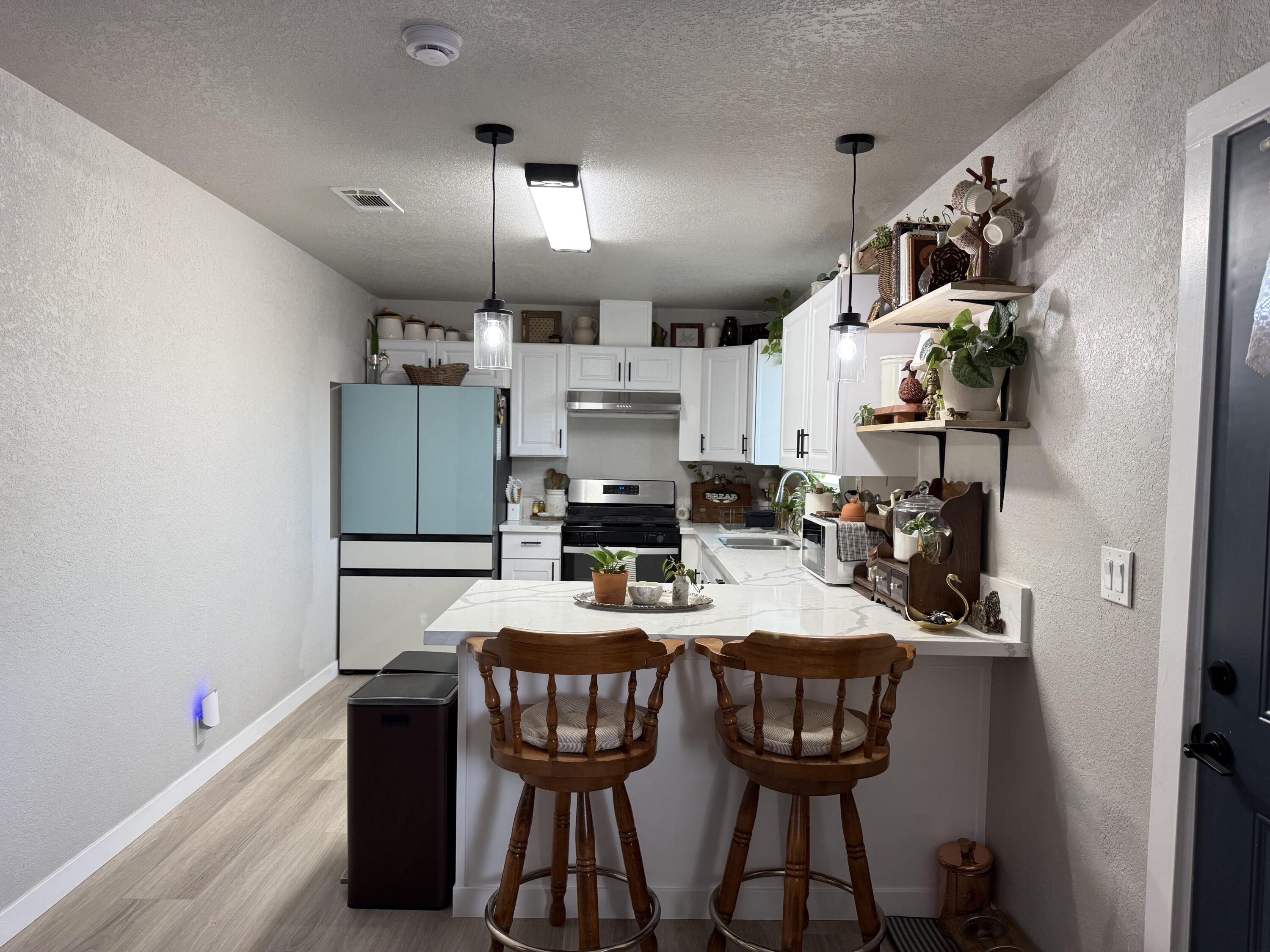 312 N Salisbury St, Porterville, CA 93257