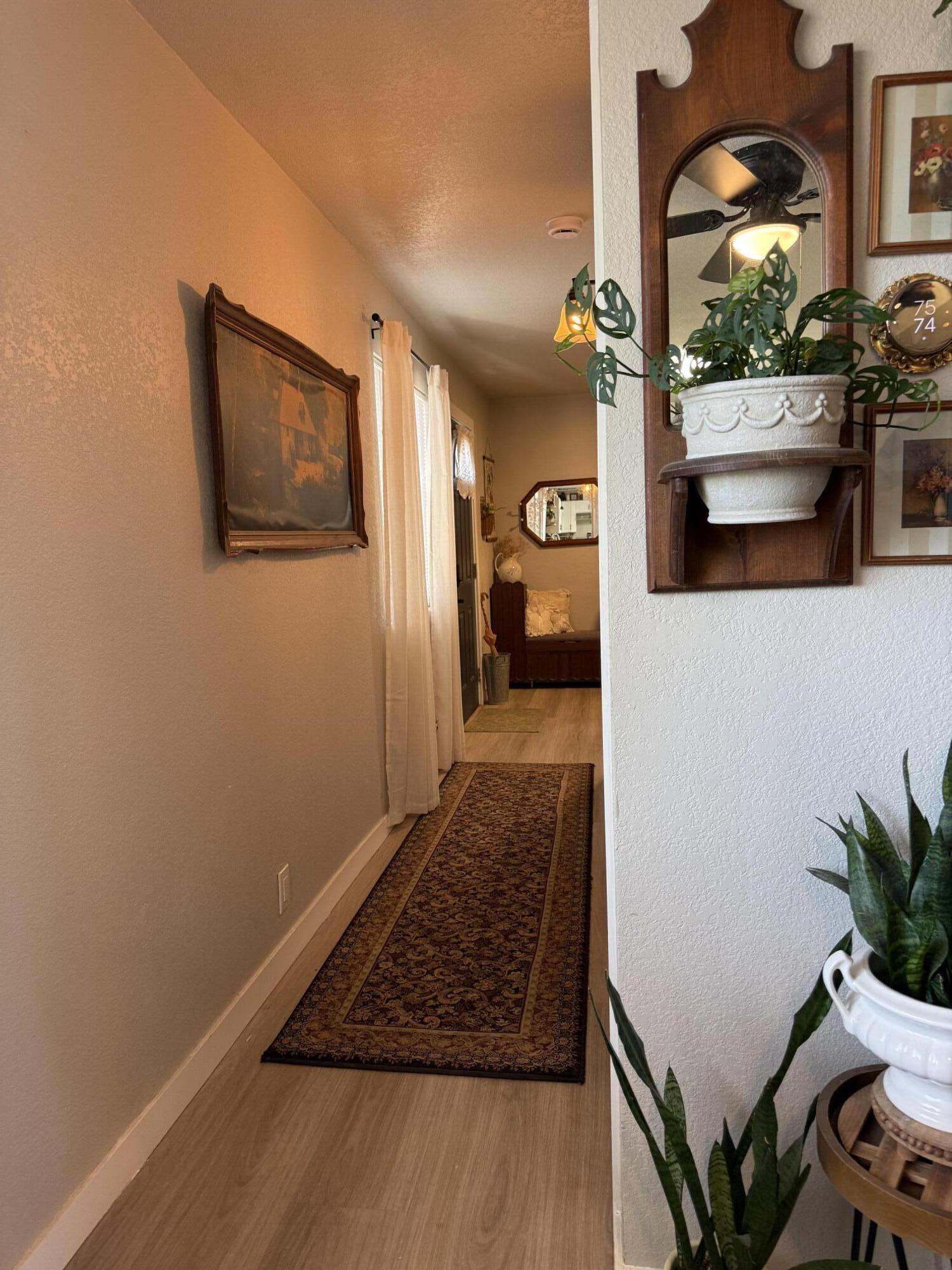 312 N Salisbury St, Porterville, CA 93257