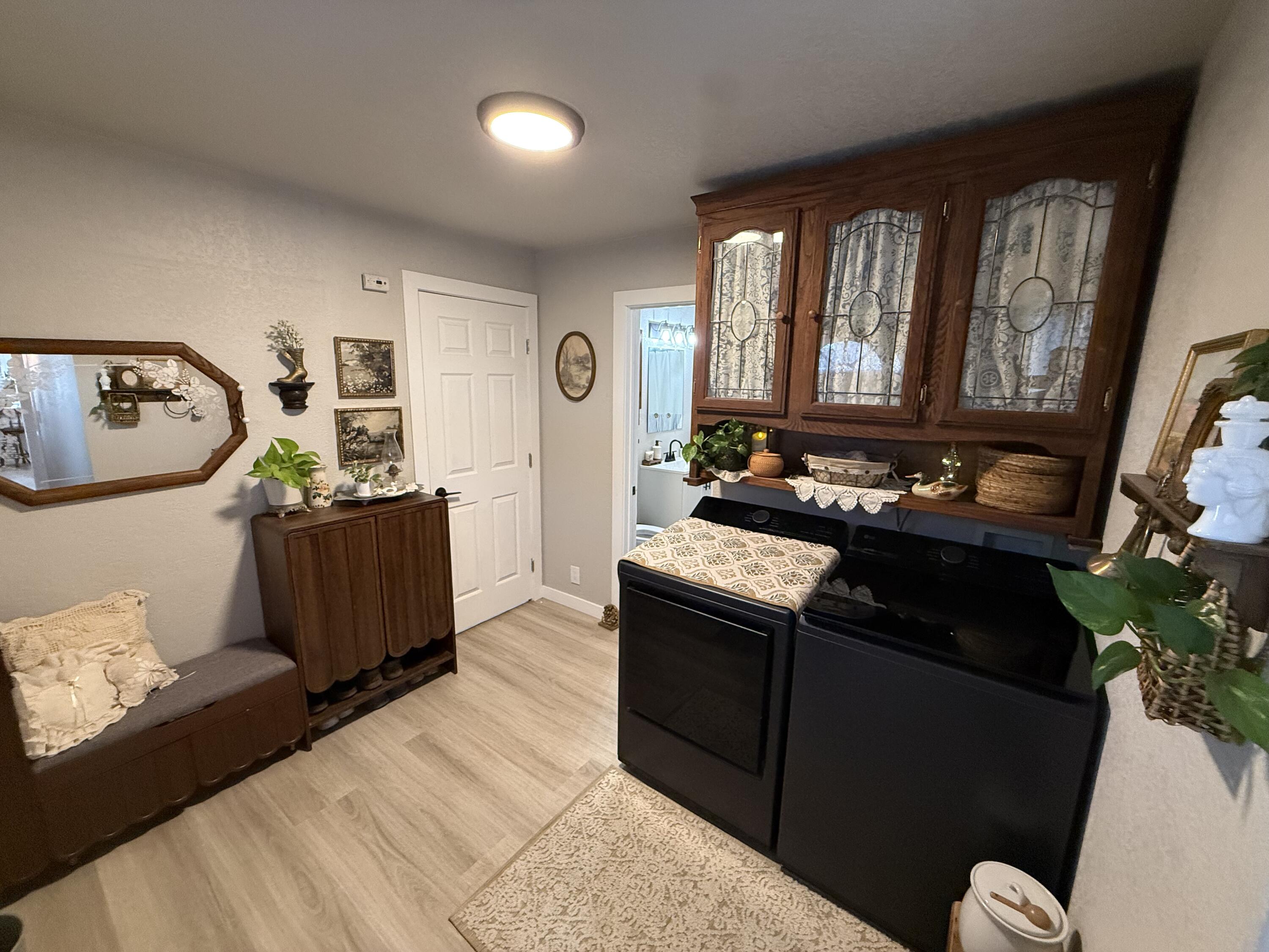 312 N Salisbury St, Porterville, CA 93257