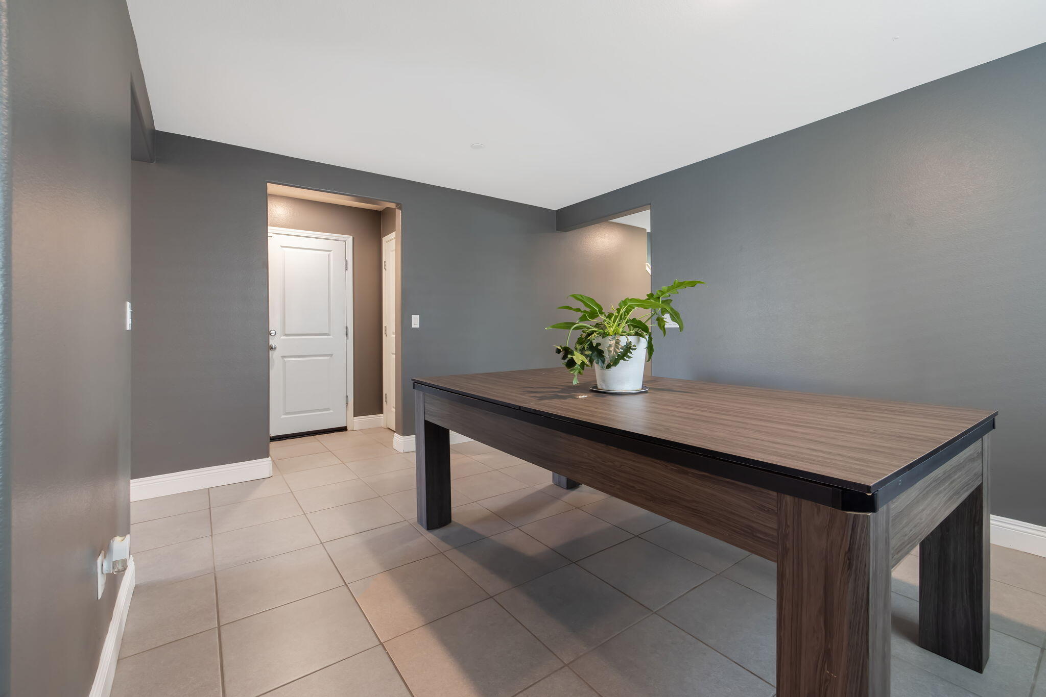 3314 N Garden St, Visalia, CA 93291