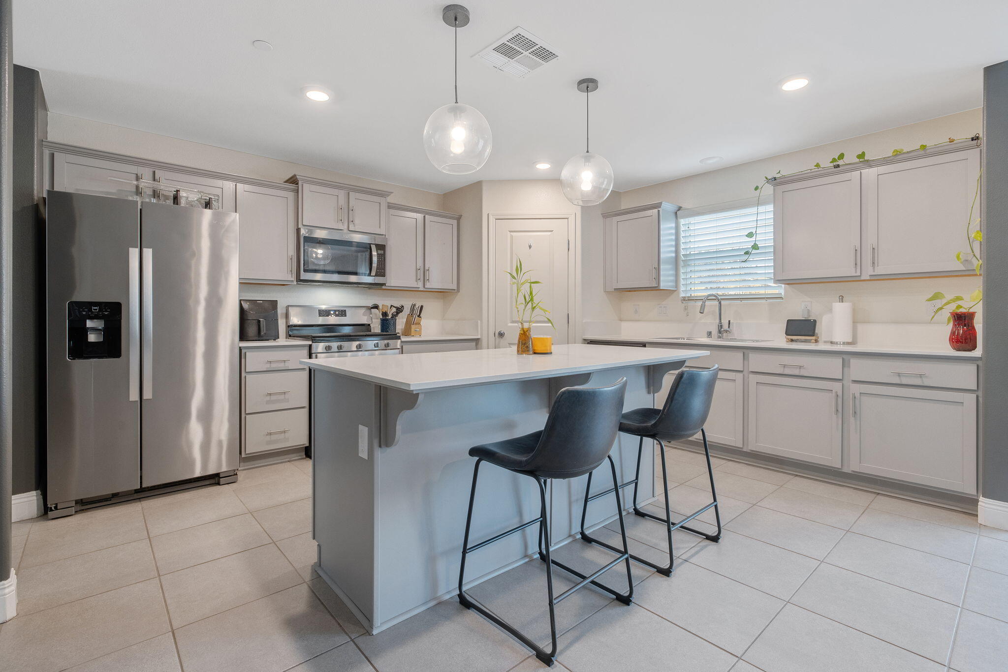 3314 N Garden St, Visalia, CA 93291