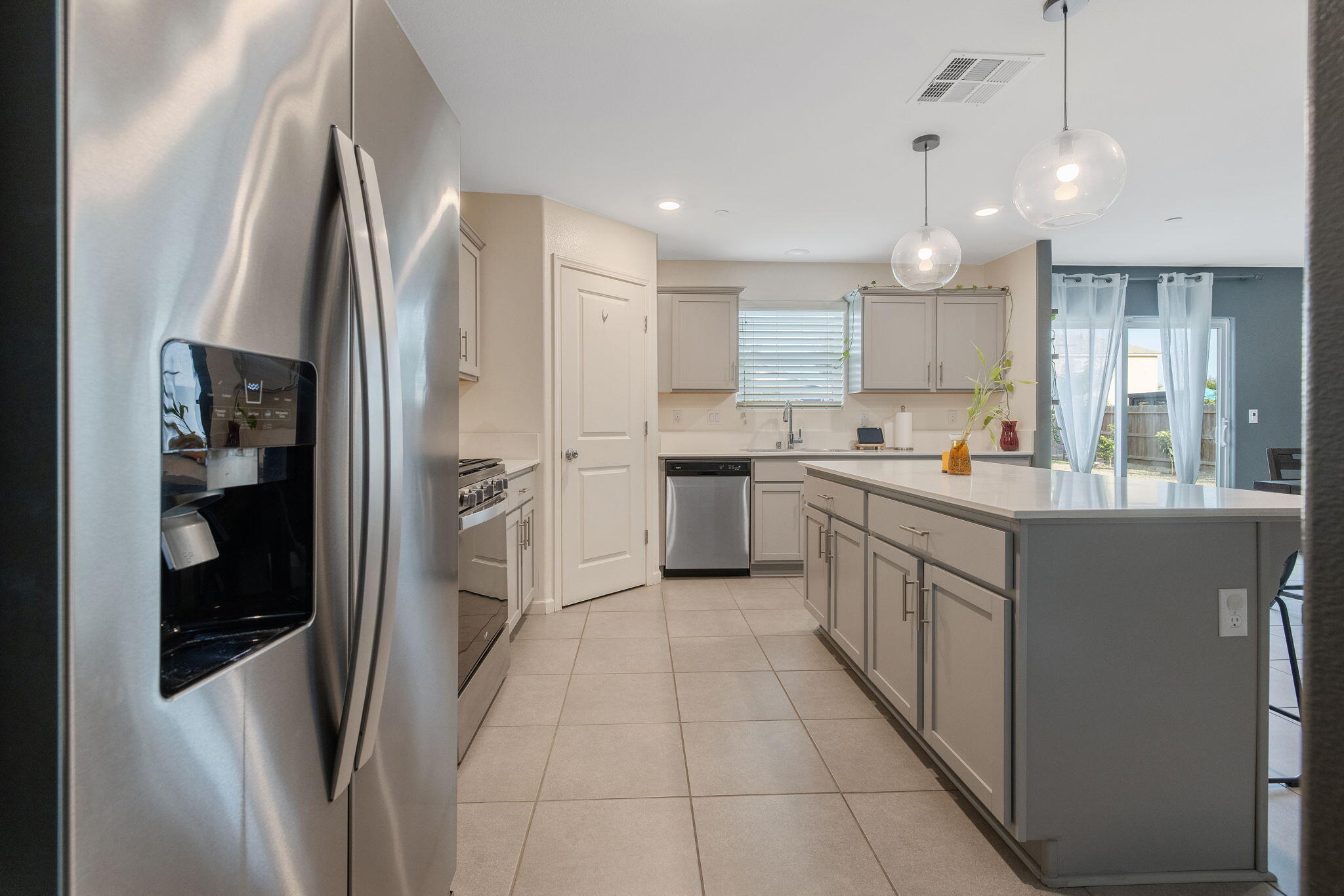 3314 N Garden St, Visalia, CA 93291