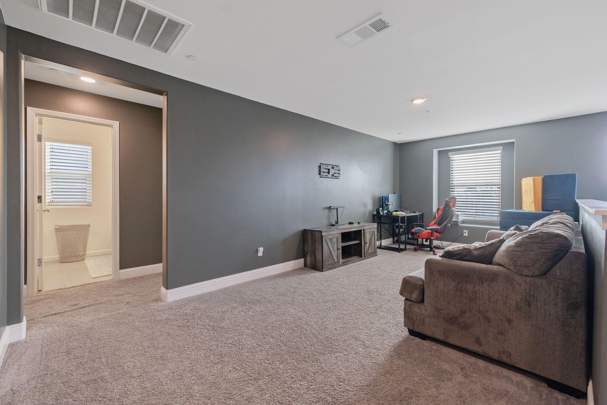 3314 N Garden St, Visalia, CA 93291