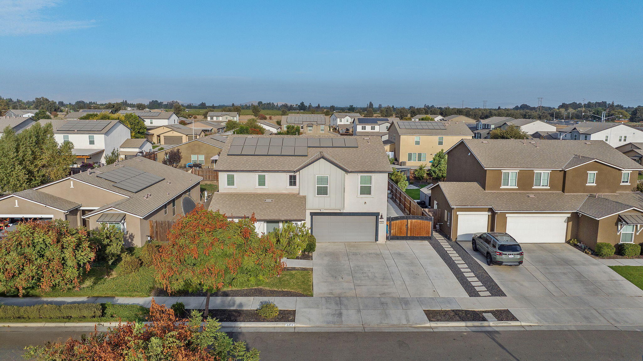 3314 N Garden St, Visalia, CA 93291