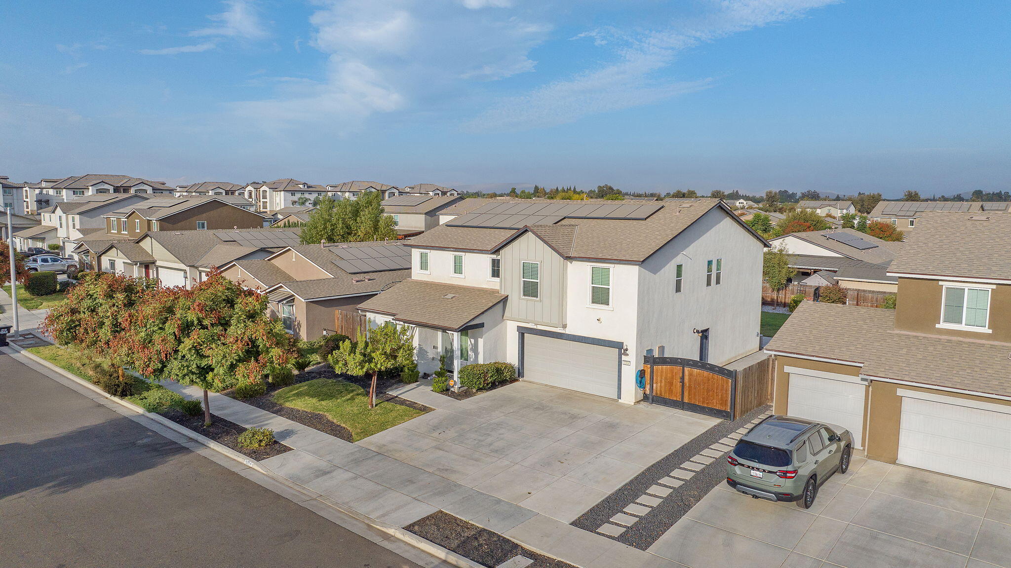 3314 N Garden St, Visalia, CA 93291