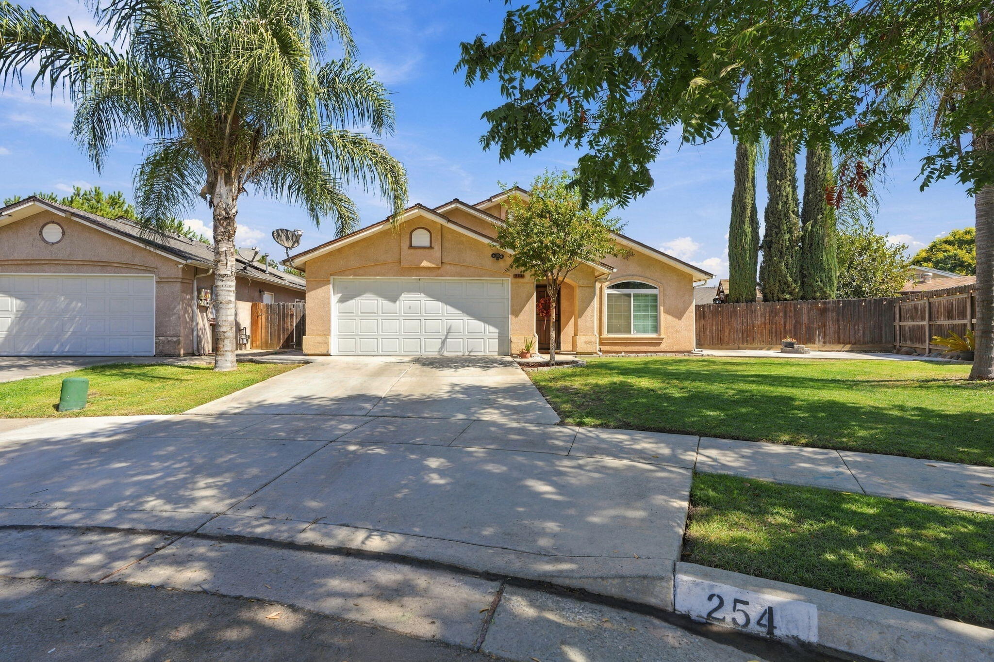 254 Gemini, Tulare, CA 93274