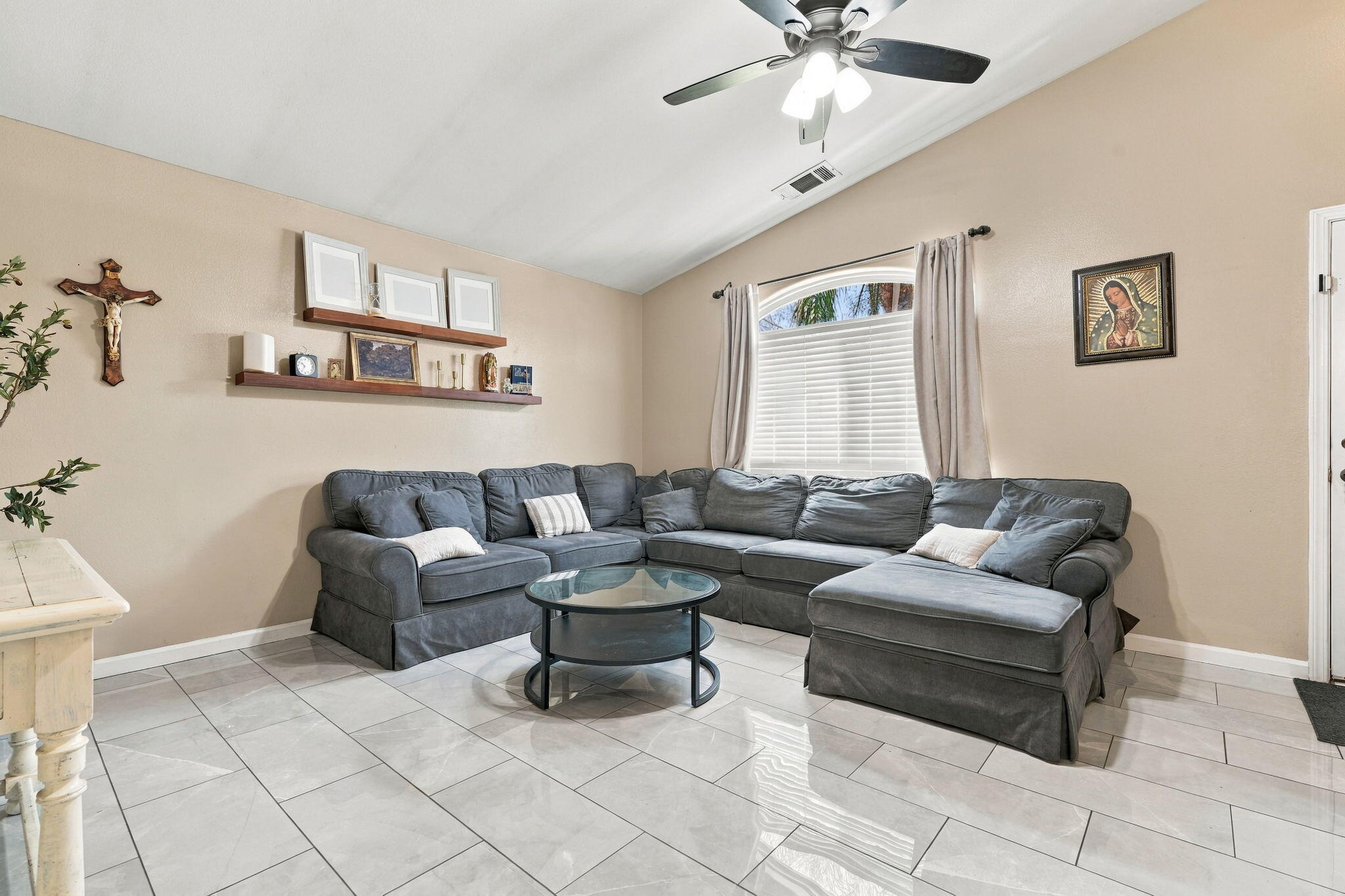 254 Gemini, Tulare, CA 93274
