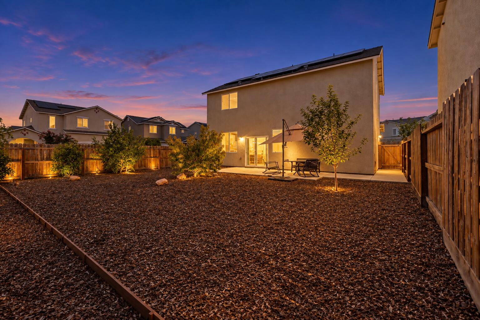 2207 S Crumal St, Visalia, CA 93292