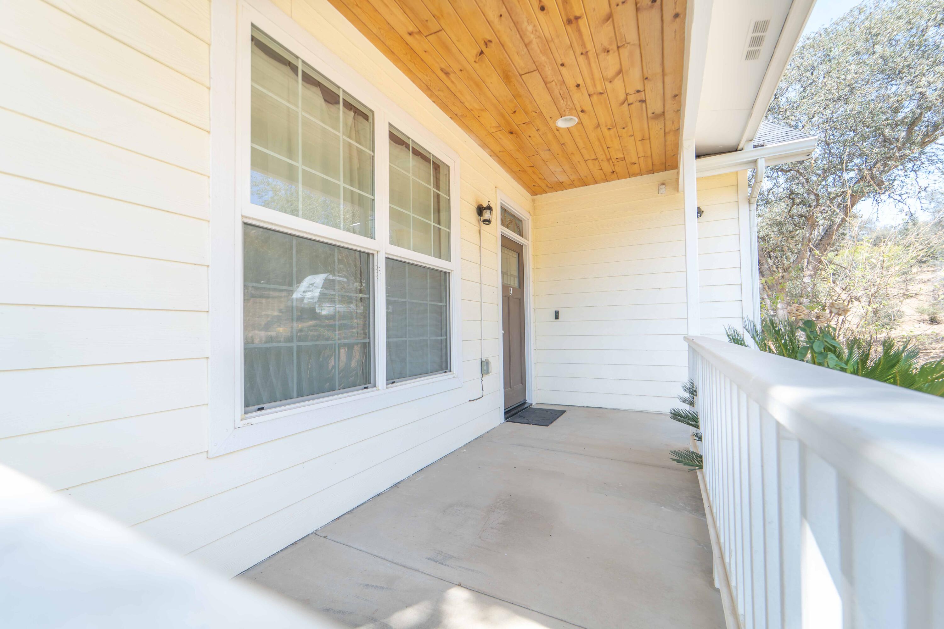 41744 S Fork Dr, Three Rivers, CA 93271