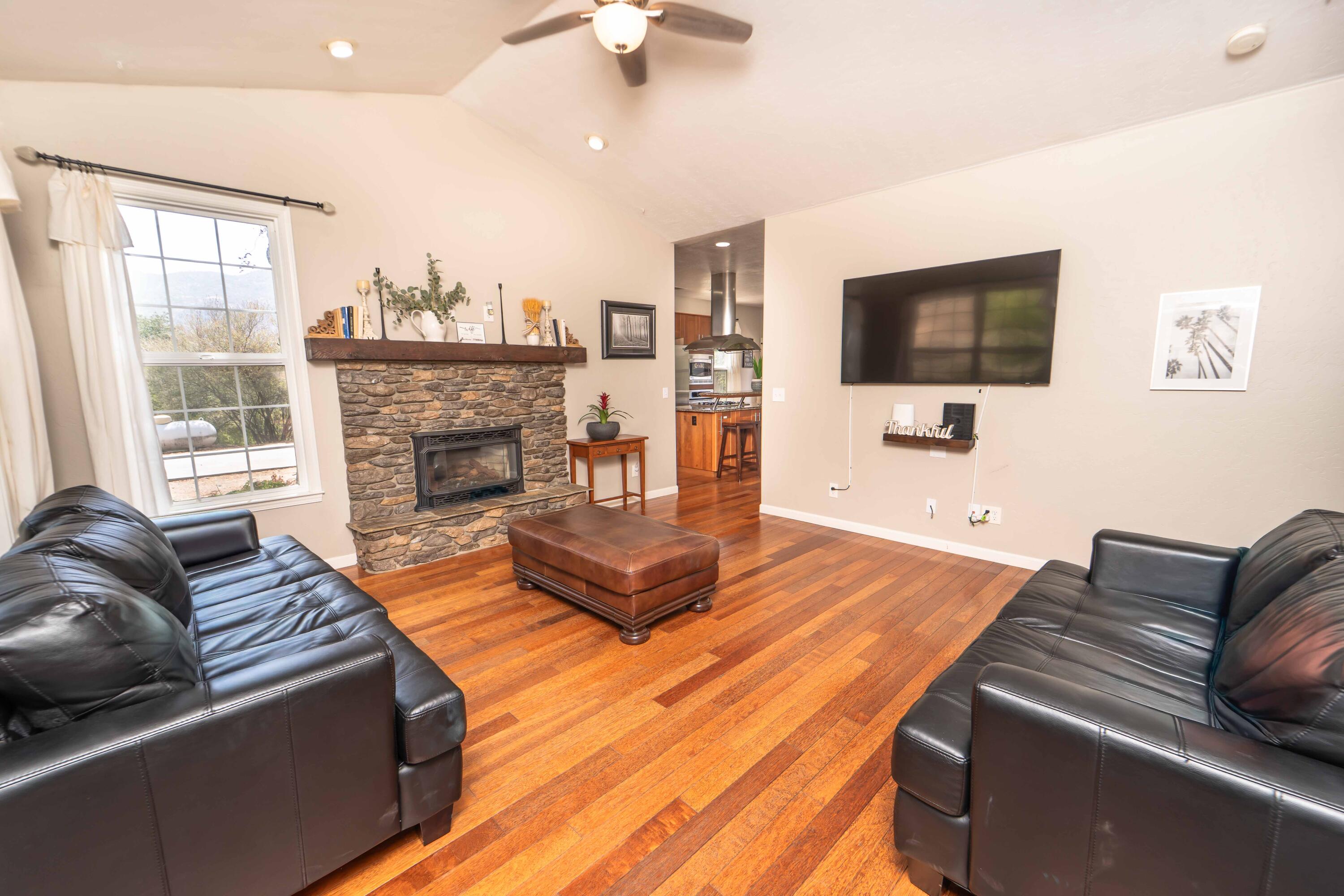41744 S Fork Dr, Three Rivers, CA 93271