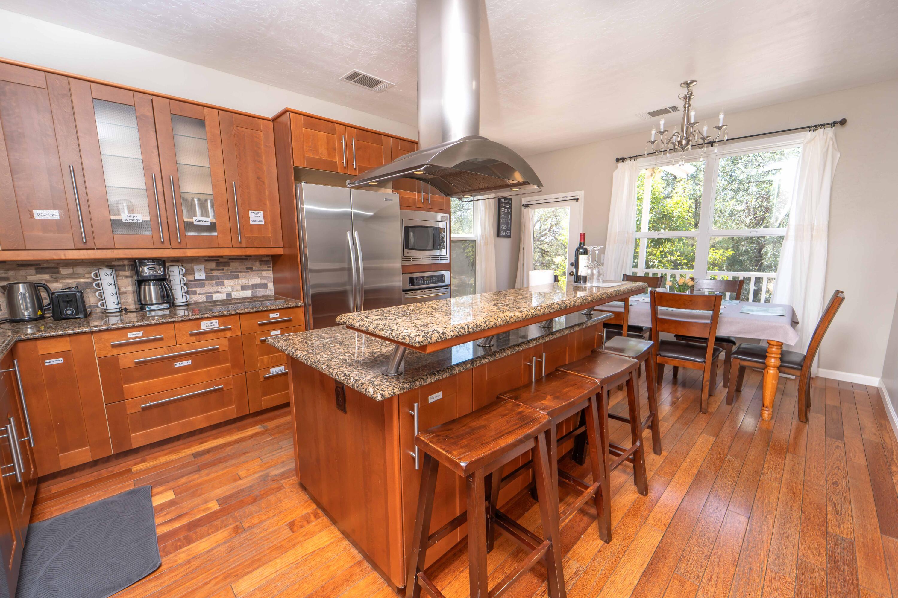 41744 S Fork Dr, Three Rivers, CA 93271