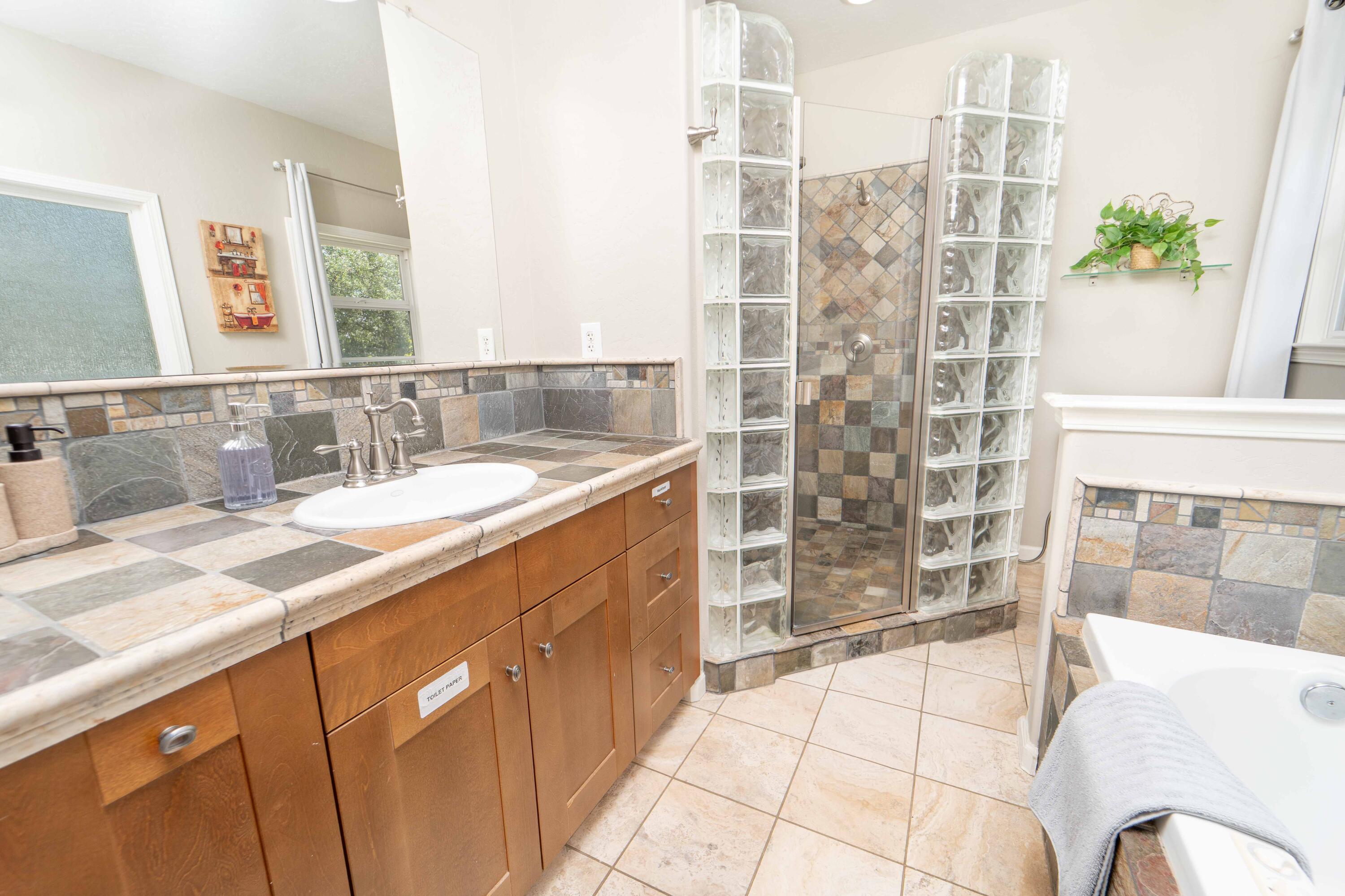 41744 S Fork Dr, Three Rivers, CA 93271