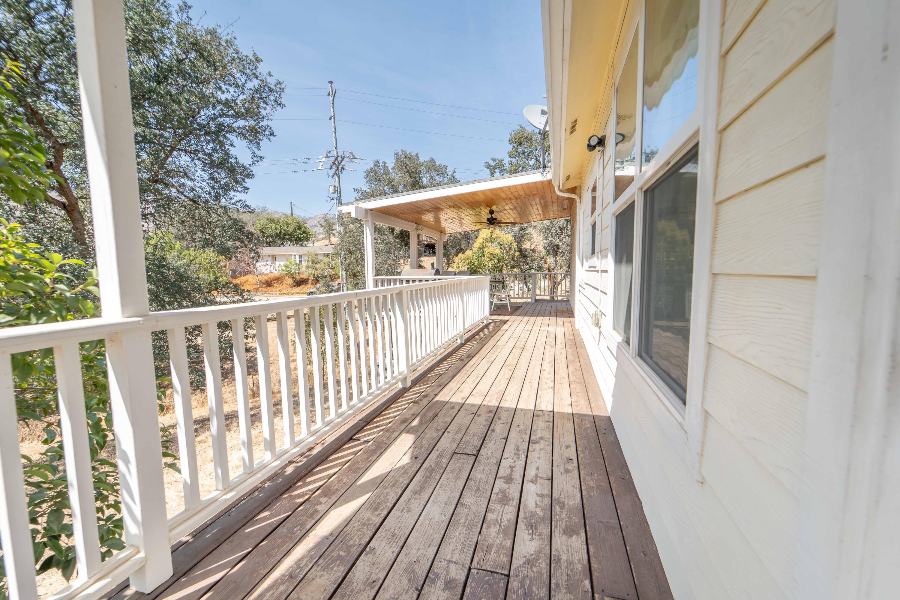 41744 S Fork Dr, Three Rivers, CA 93271