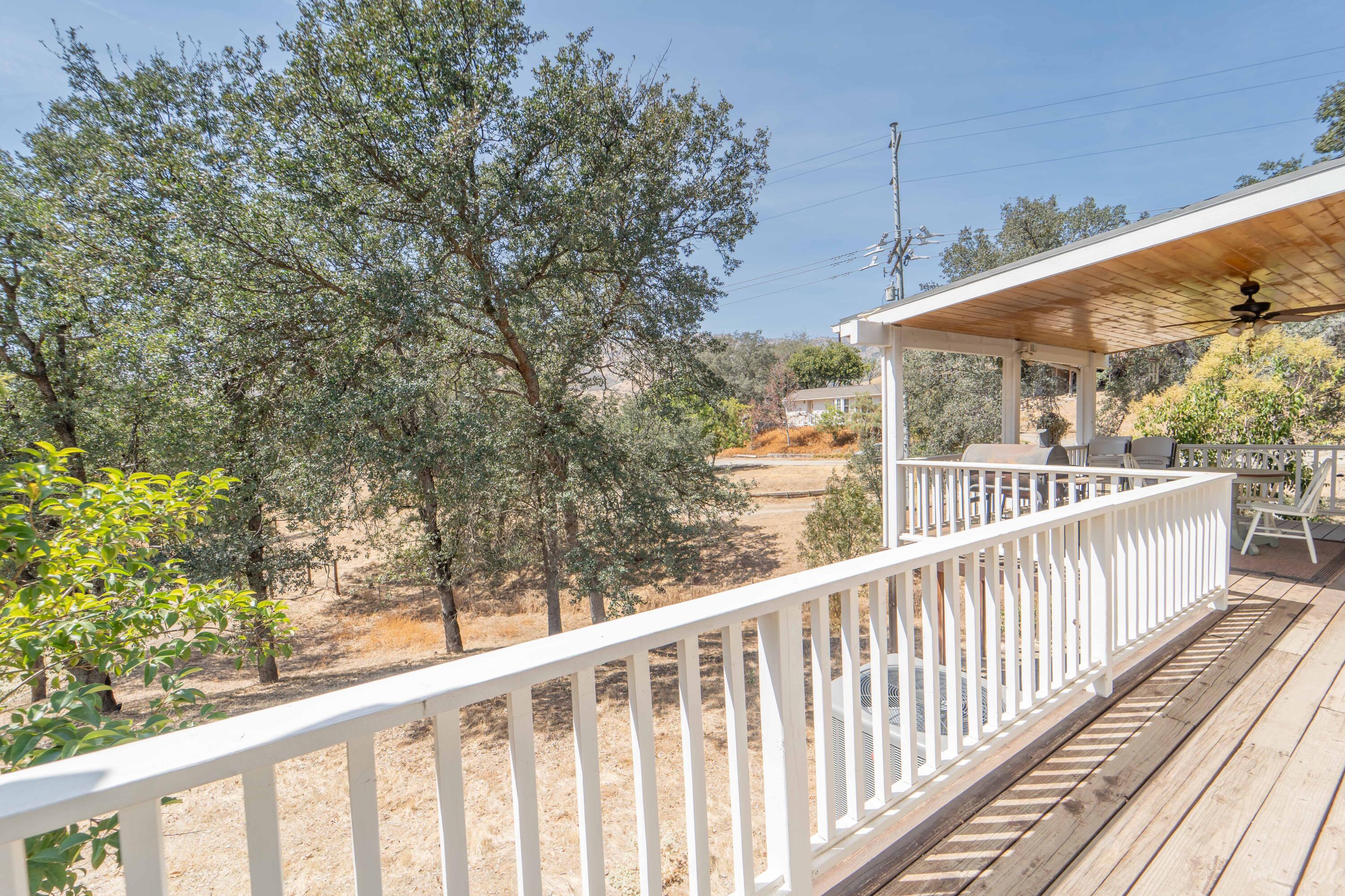 41744 S Fork Dr, Three Rivers, CA 93271