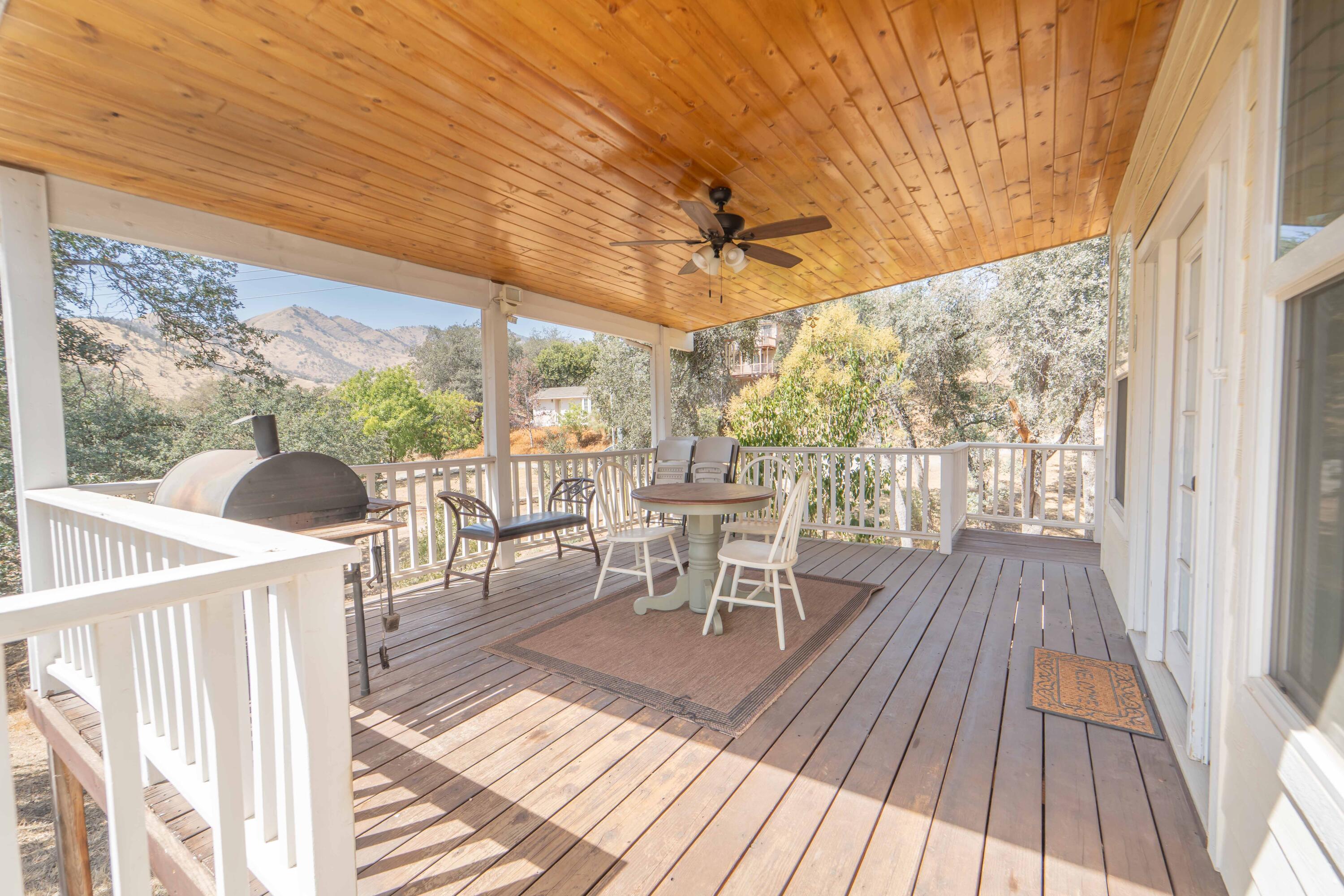 41744 S Fork Dr, Three Rivers, CA 93271