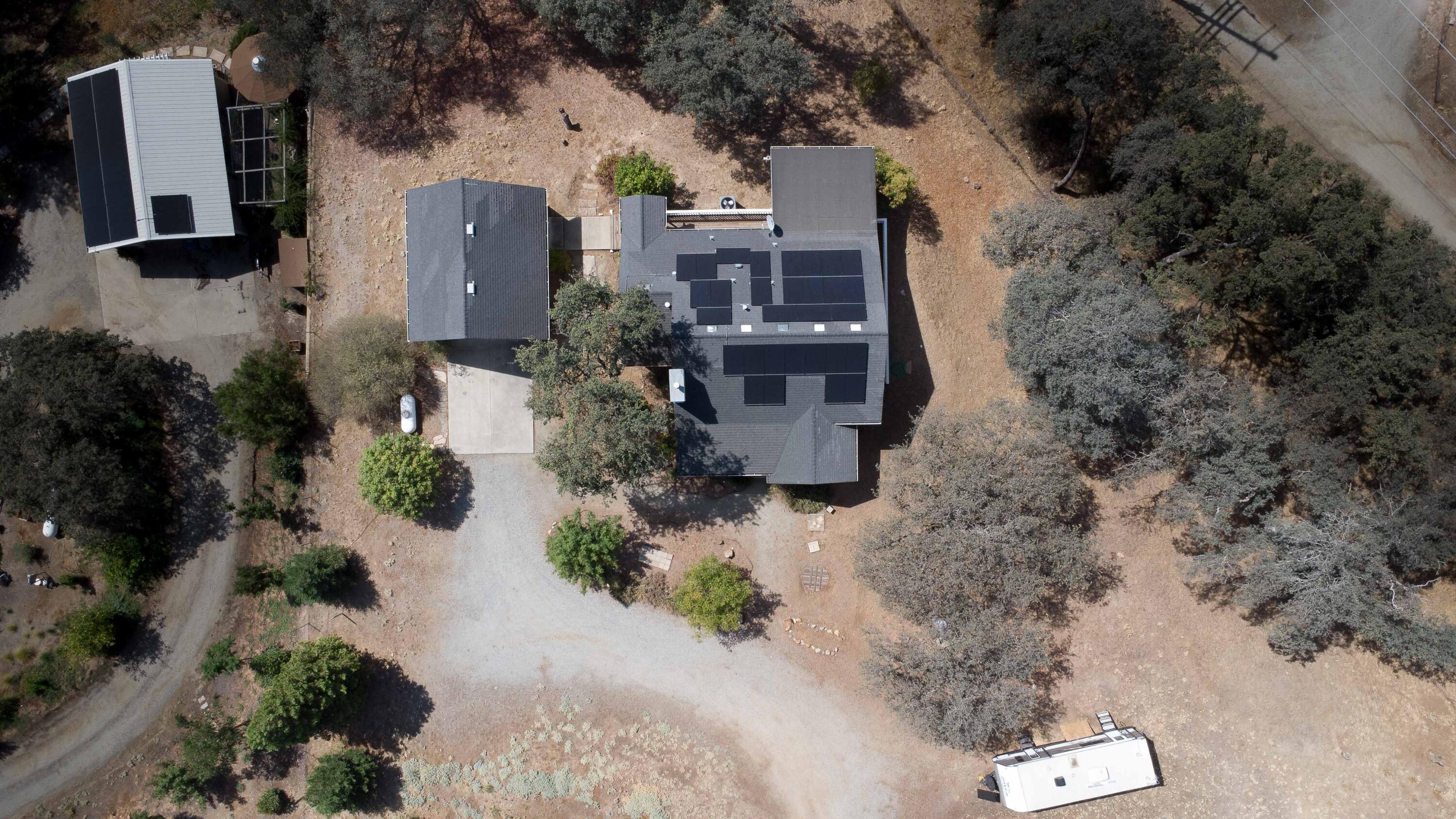 41744 S Fork Dr, Three Rivers, CA 93271
