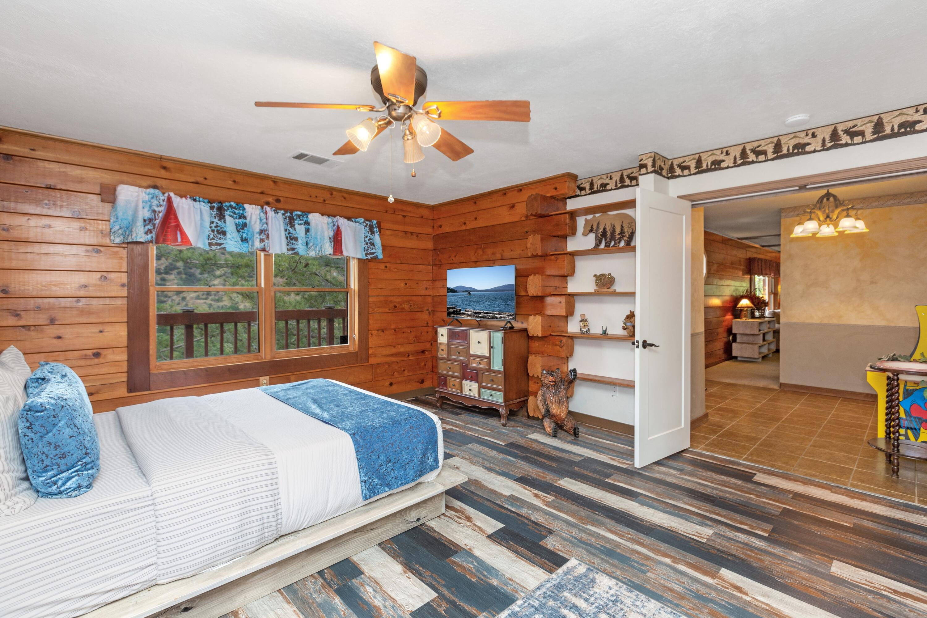 42182 Mynatt Dr, Three Rivers, CA 93271