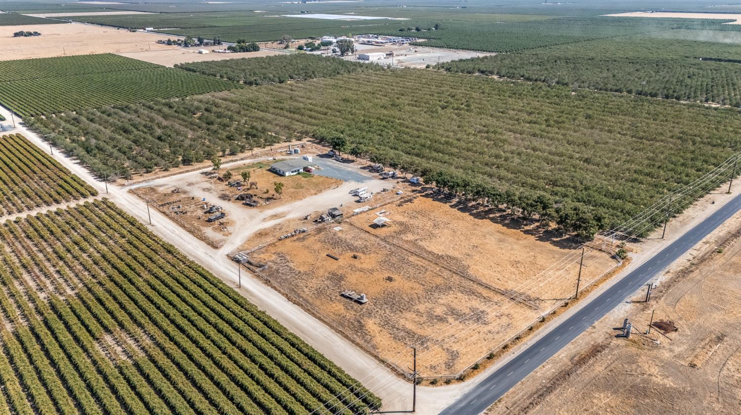 0 E Sierra Ave, Earlimart, CA 93219