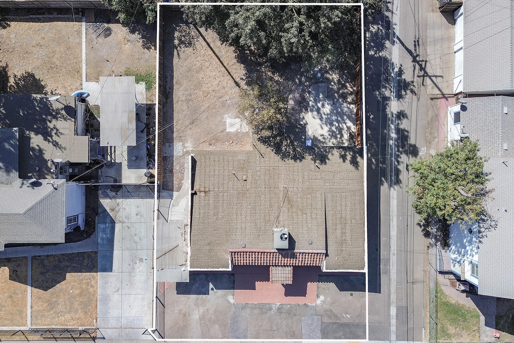 317 W Tulare Ave, Tulare, CA 93274